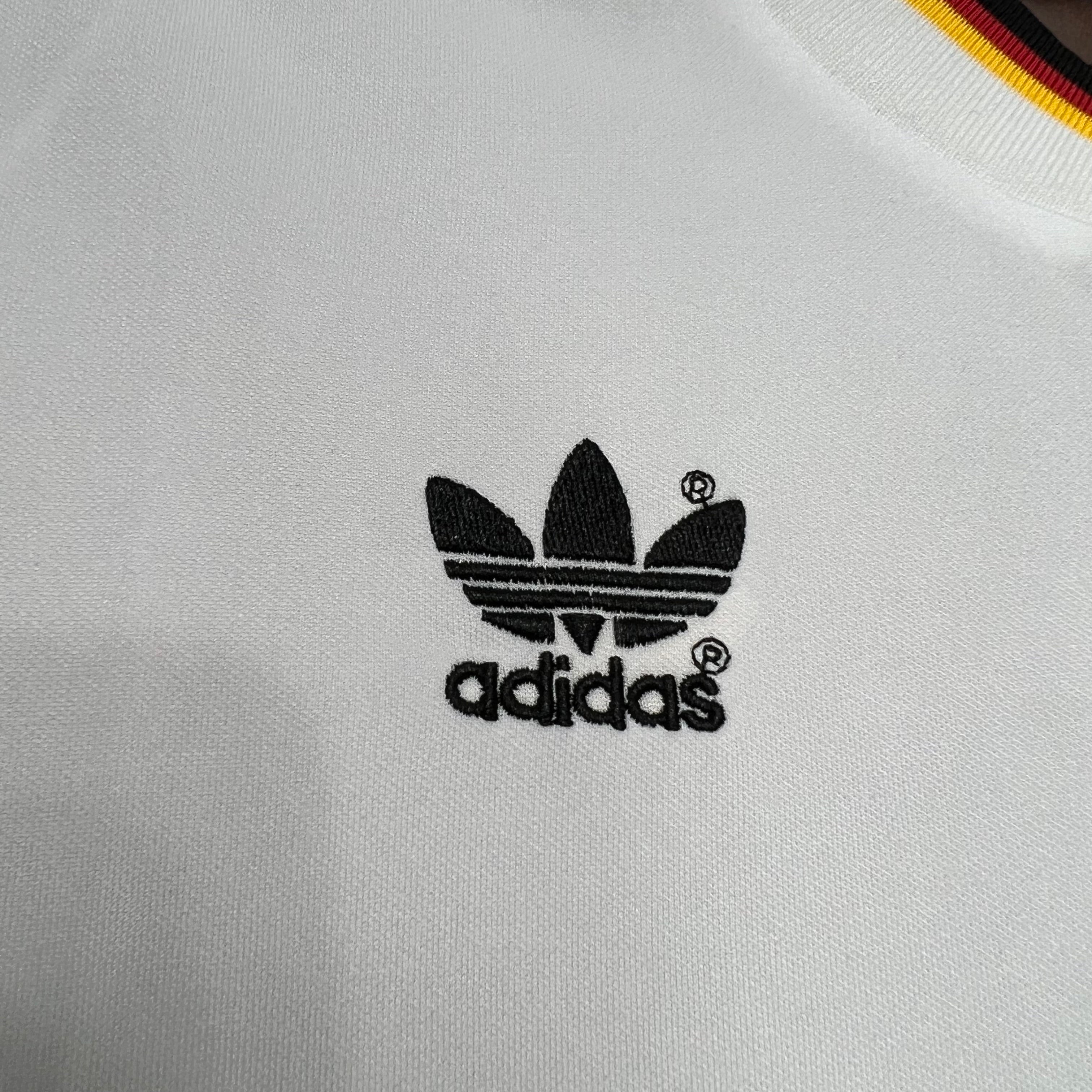 BAJO ENCARGO ALEMANIA LOCAL RETRO  1986 VERSION FAN