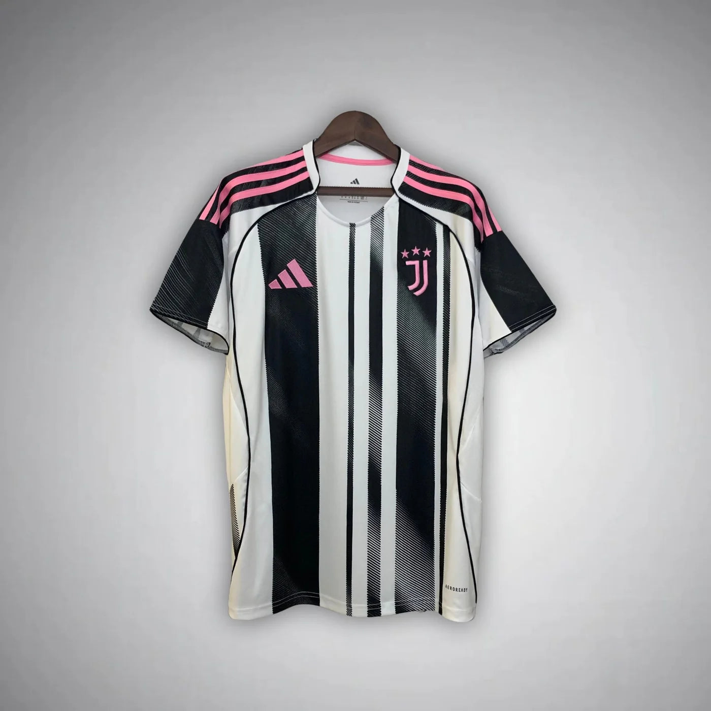 ENTREGA INMEDIATA JUVENTUS LOCAL  2025/26 VERSION FAN
