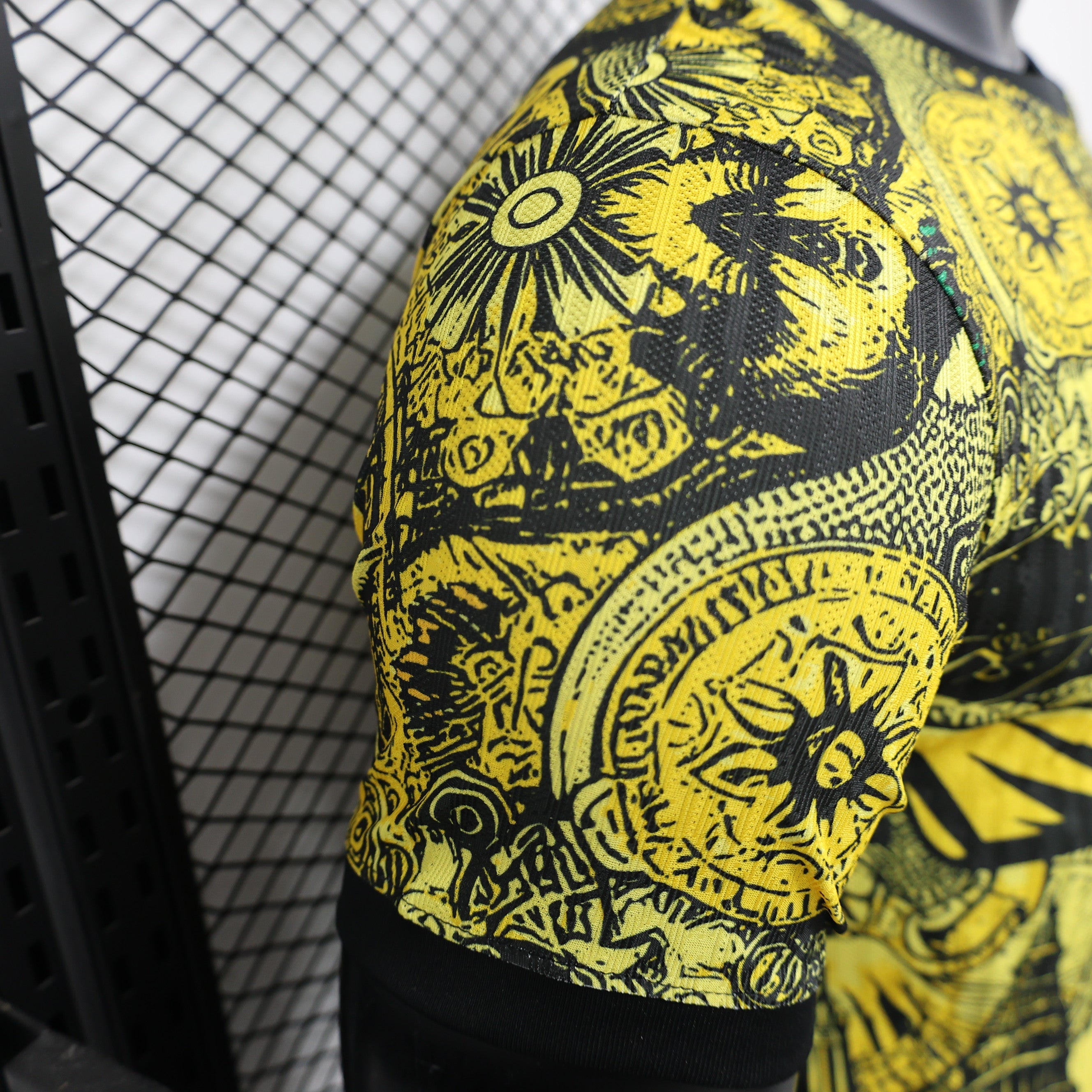 BAJO ENCARGO BRASIL EDICIÓN ESPECIAL "CRISTO REDENTOR AMARILLA" 2024 VERSIÓN JUGADOR