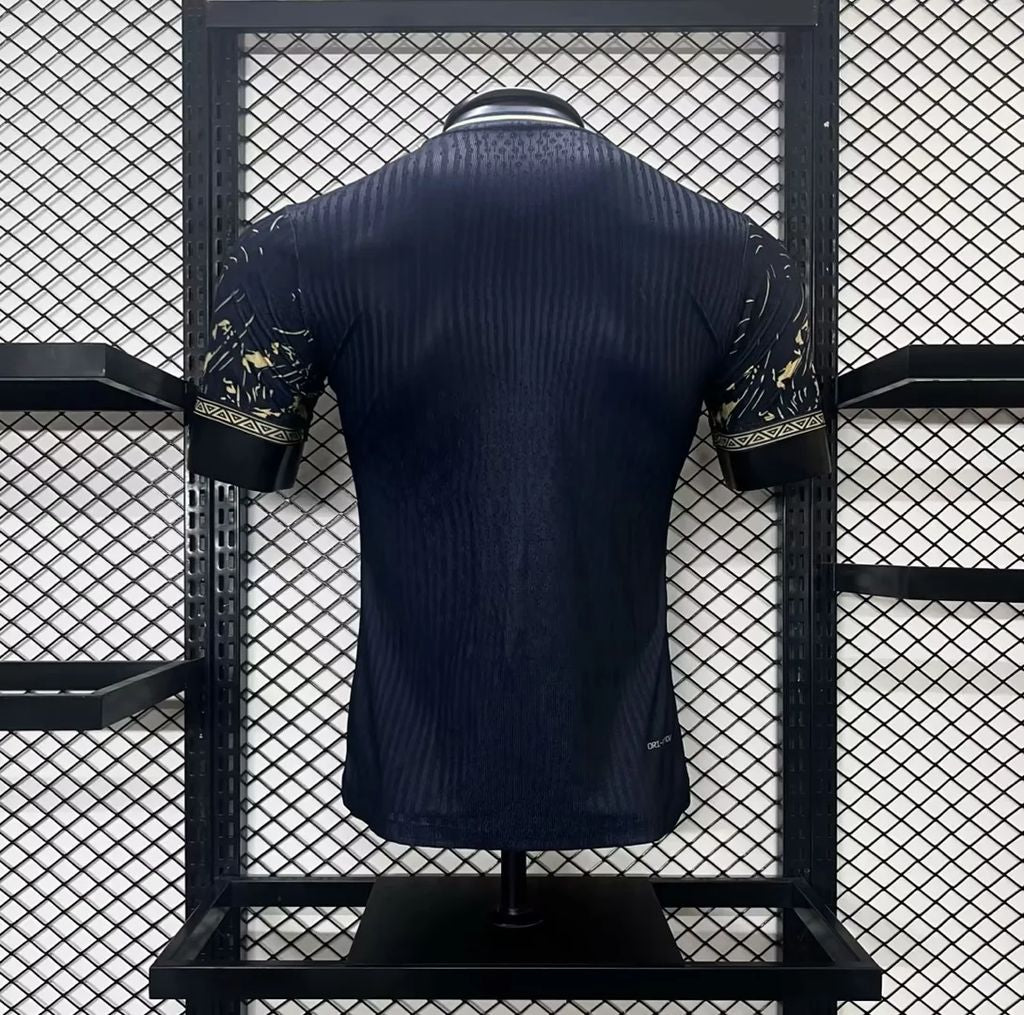 BAJO ENCARGO BRASIL "EDICIÓN ESPECIAL AZUL" 2024 VERSIÓN JUGADOR