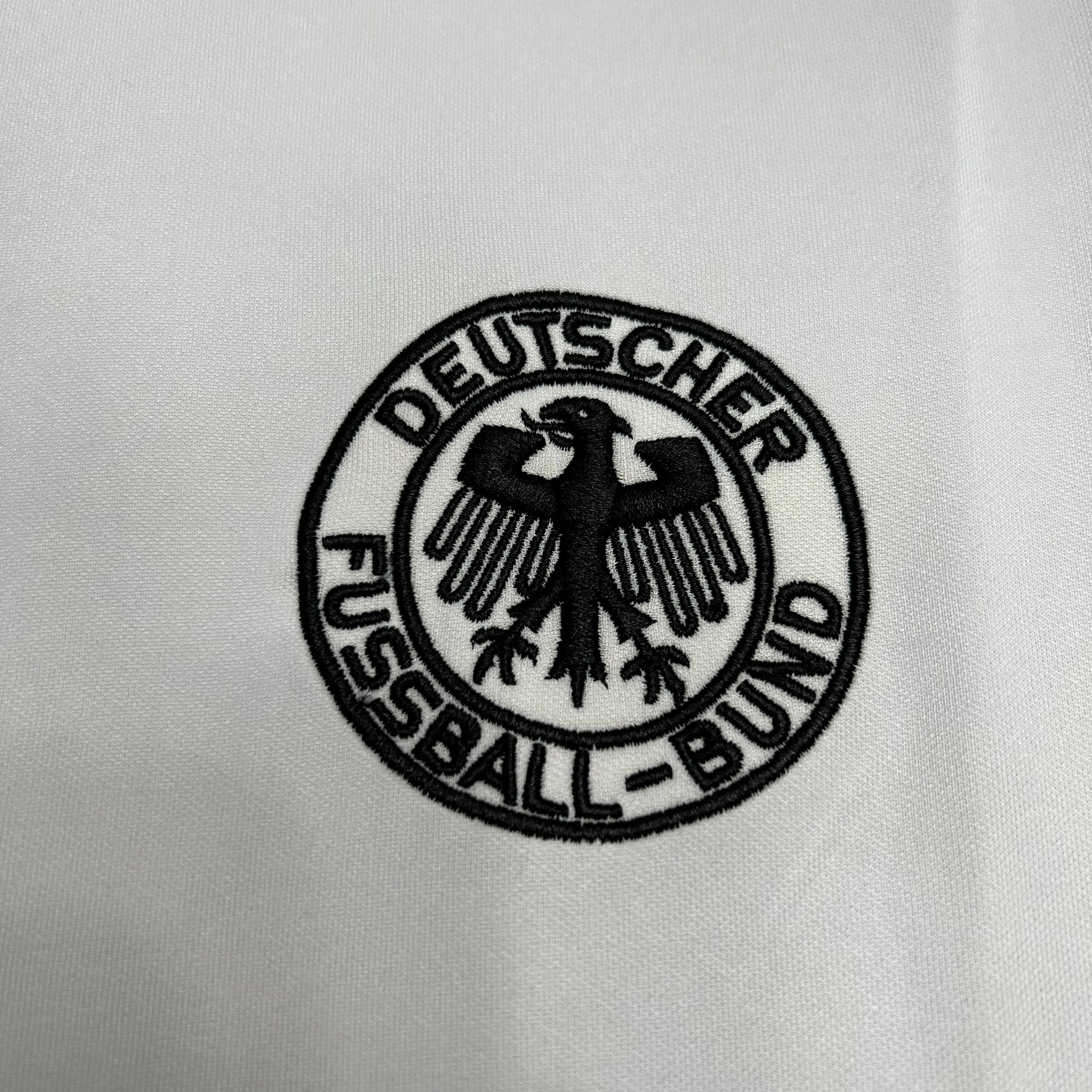 BAJO ENCARGO ALEMANIA LOCAL RETRO  1986 VERSION FAN