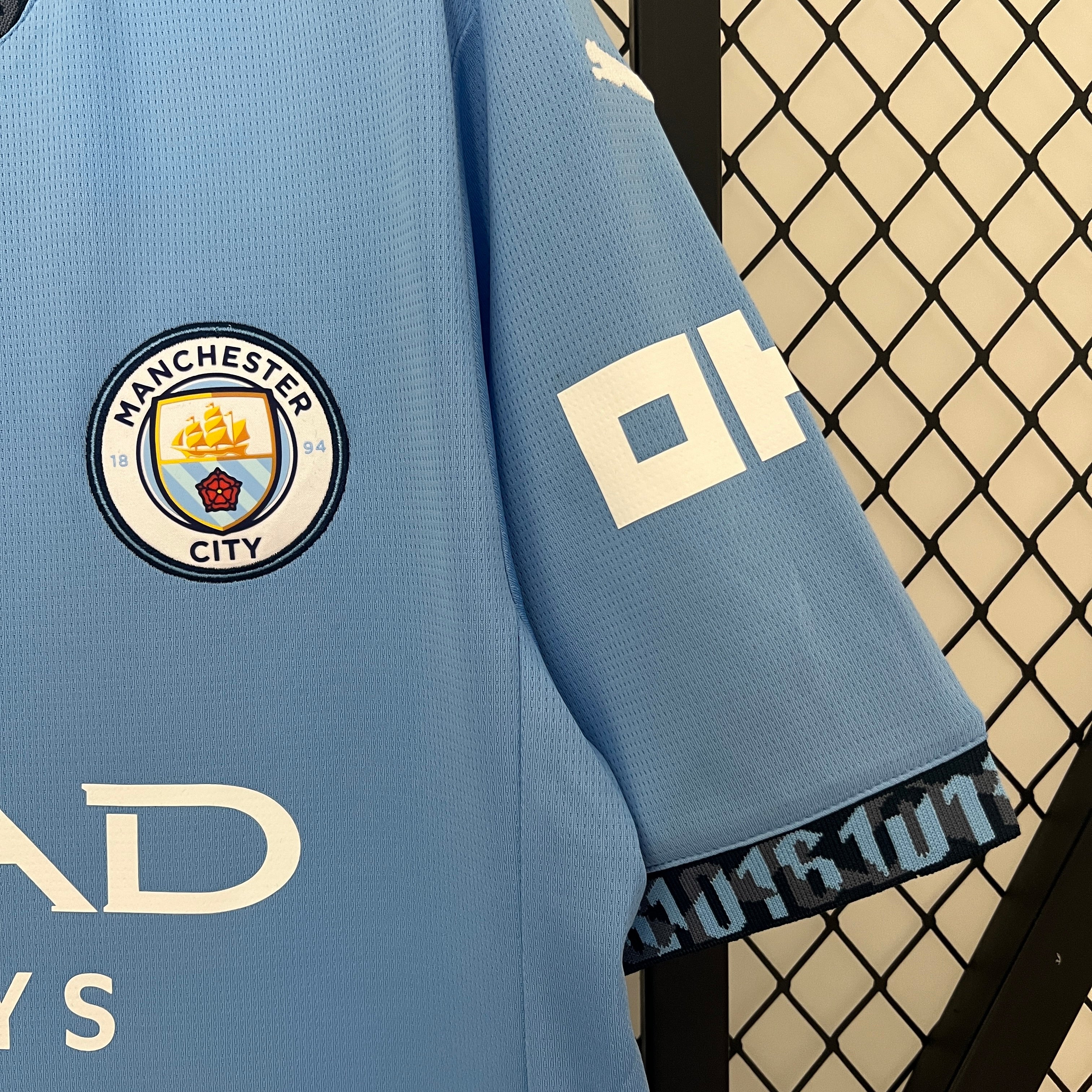 ENTREGA INMEDIATA MANCHESTER  CITY LOCAL 2024/25 VERSION FAN