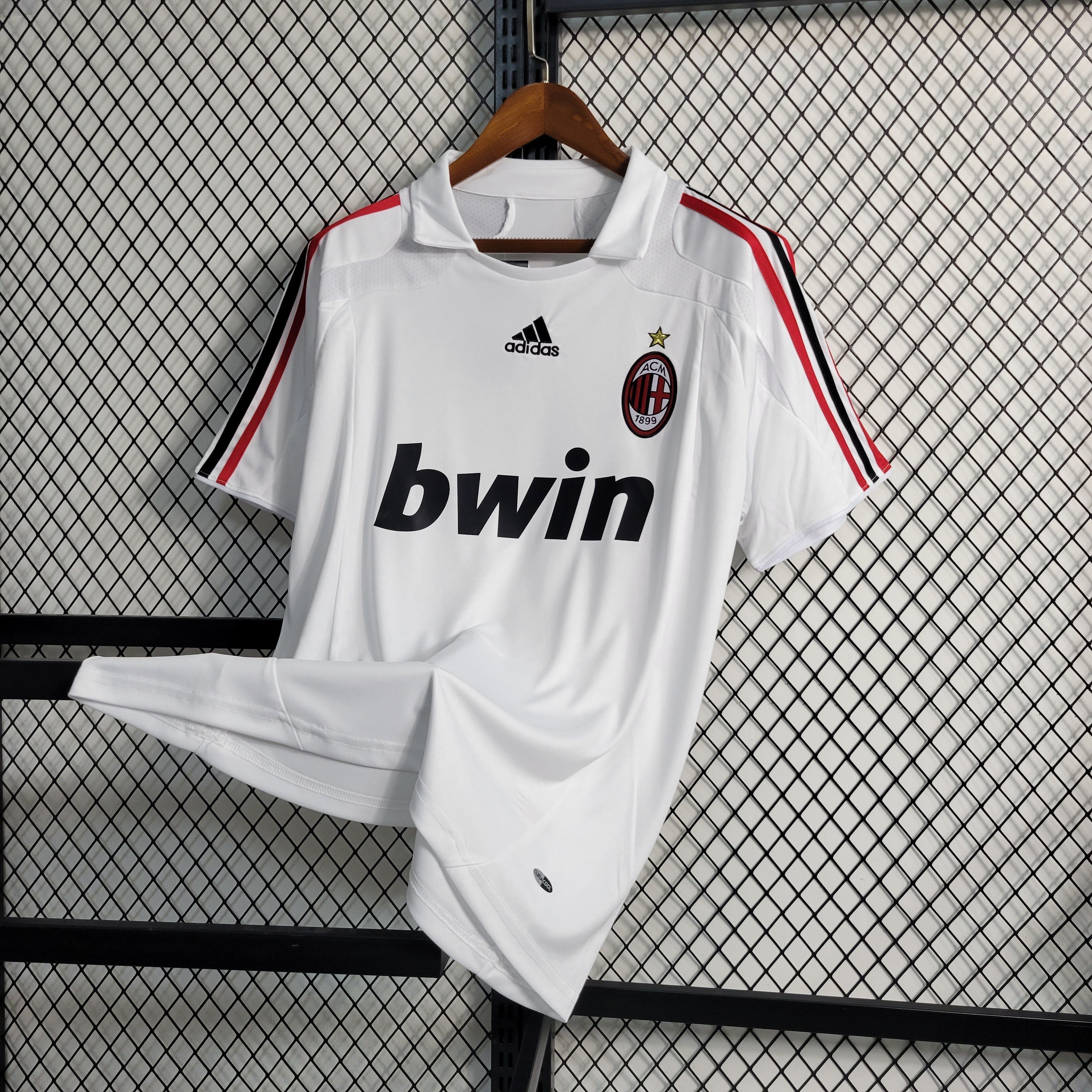 BAJO ENCARGO AC MILAN RETRO VISITA 2007/08 VERSION FAN