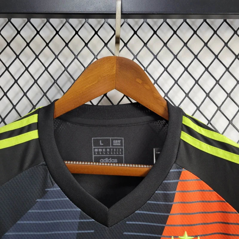 BAJO ENCARGO ARGENTINA PORTERO LOCAL 2024 VERSION FAN