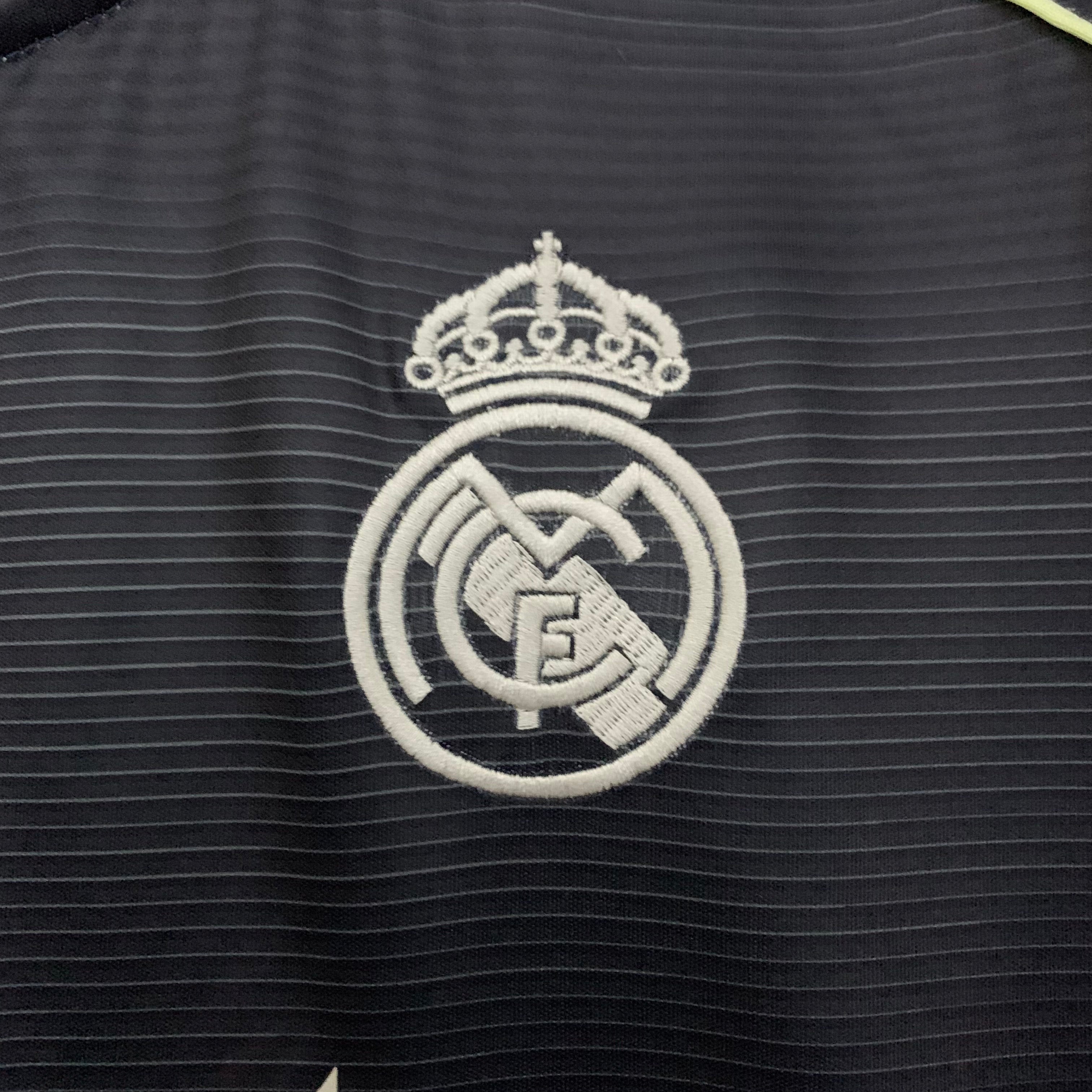 ENTREGA INMEDIATA REAL MADRID  VISITANTE 2025-2026 VERSION FAN
