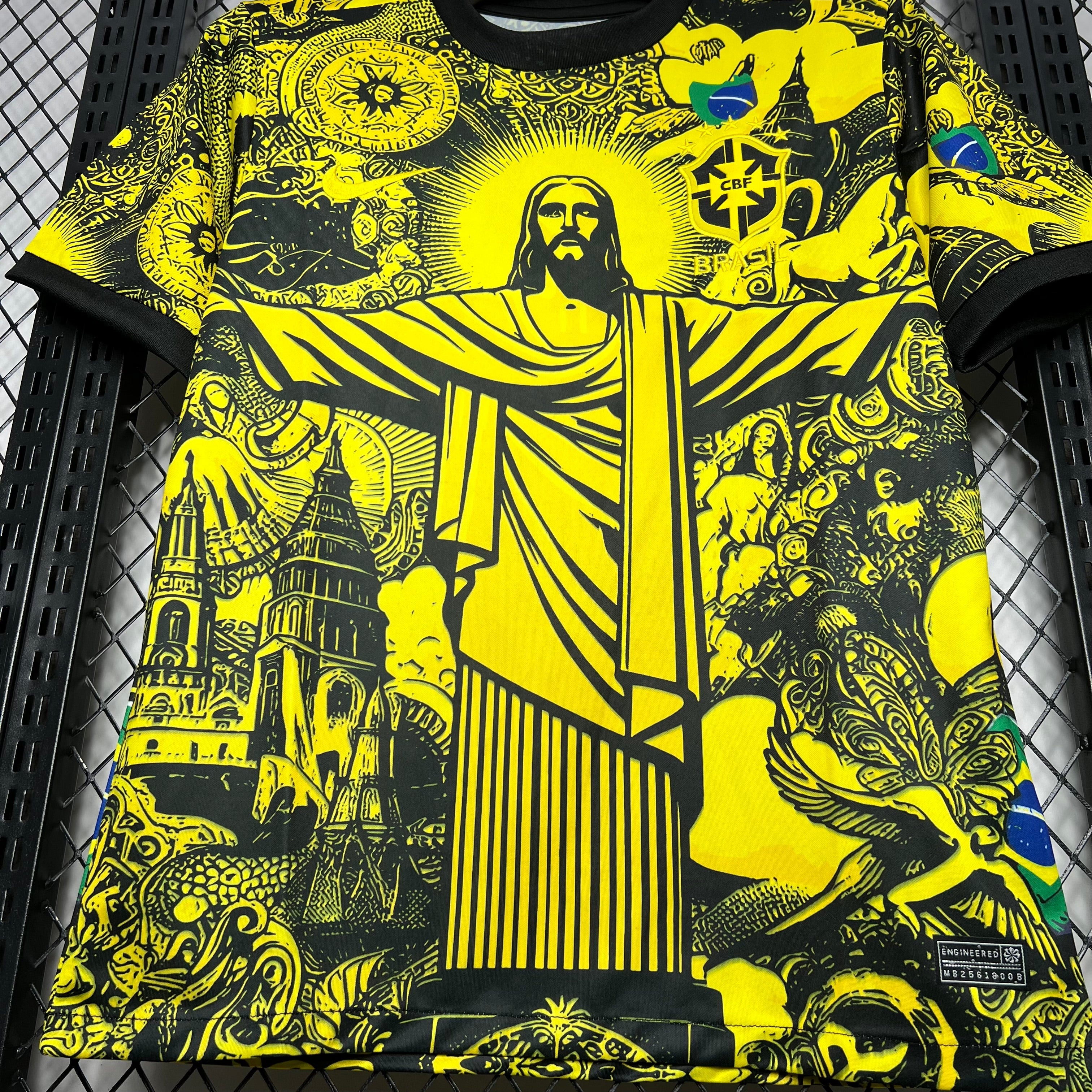 BAJO ENCARGO BRASIL "EDICIÓN CRISTO REDENTOR AMARILLA" 2024 VERSIÓN FAN