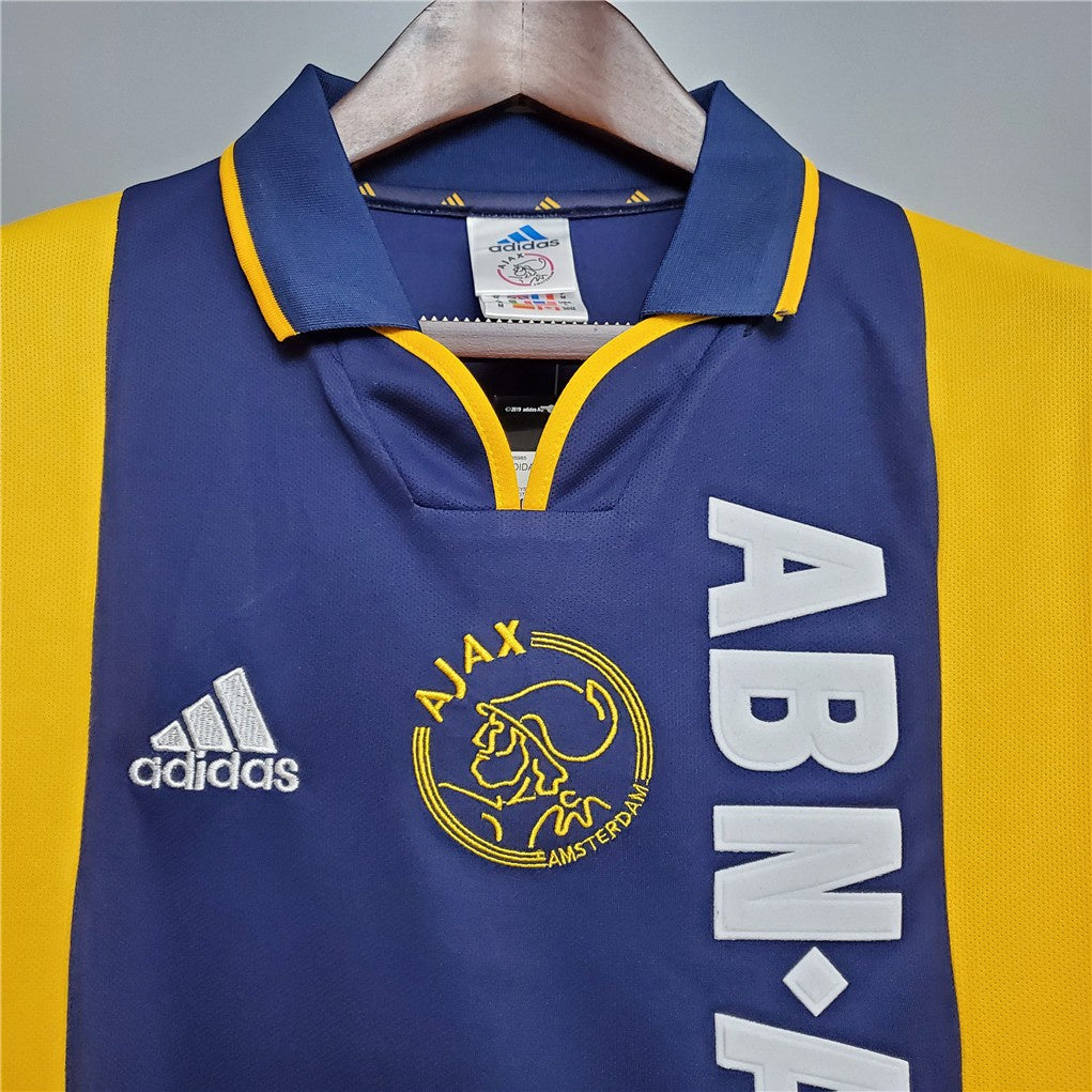 BAJO ENCARGO AJAX VISITA RETRO  2000/01 VERSION FAN