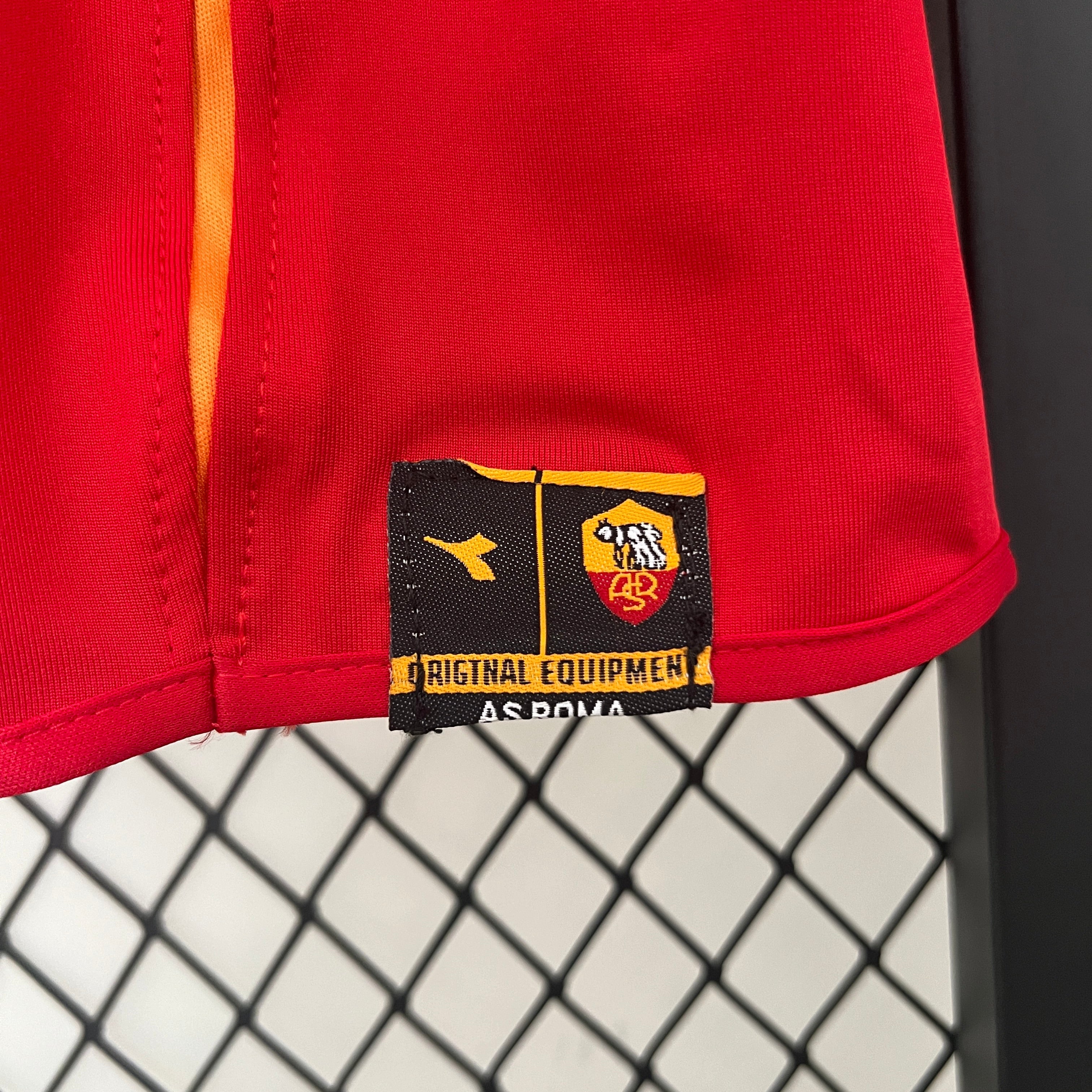 ENTREGA INMEDIATA AS ROMA LOCAL 2004 VERSIÓN FAN