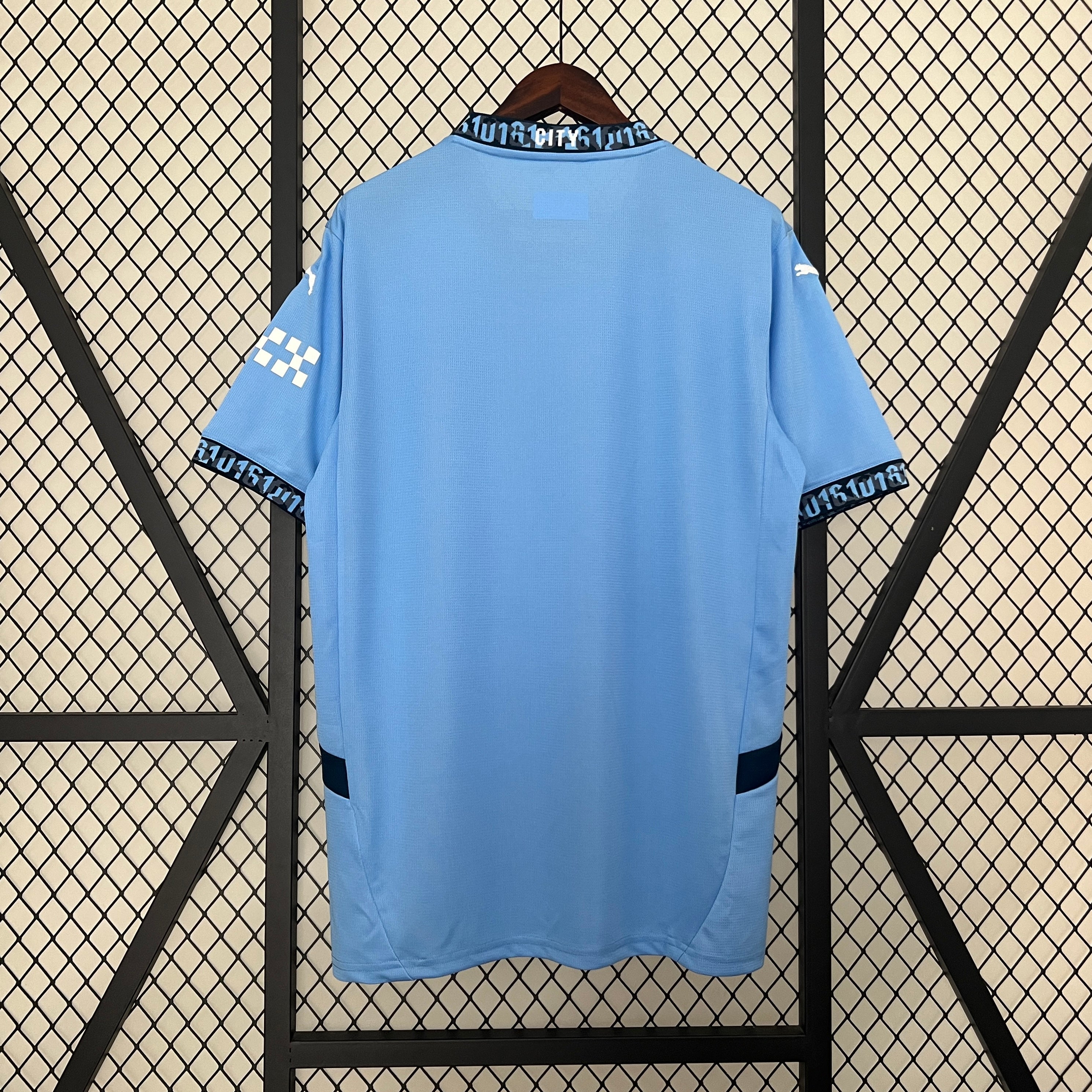 ENTREGA INMEDIATA MANCHESTER  CITY LOCAL 2024/25 VERSION FAN