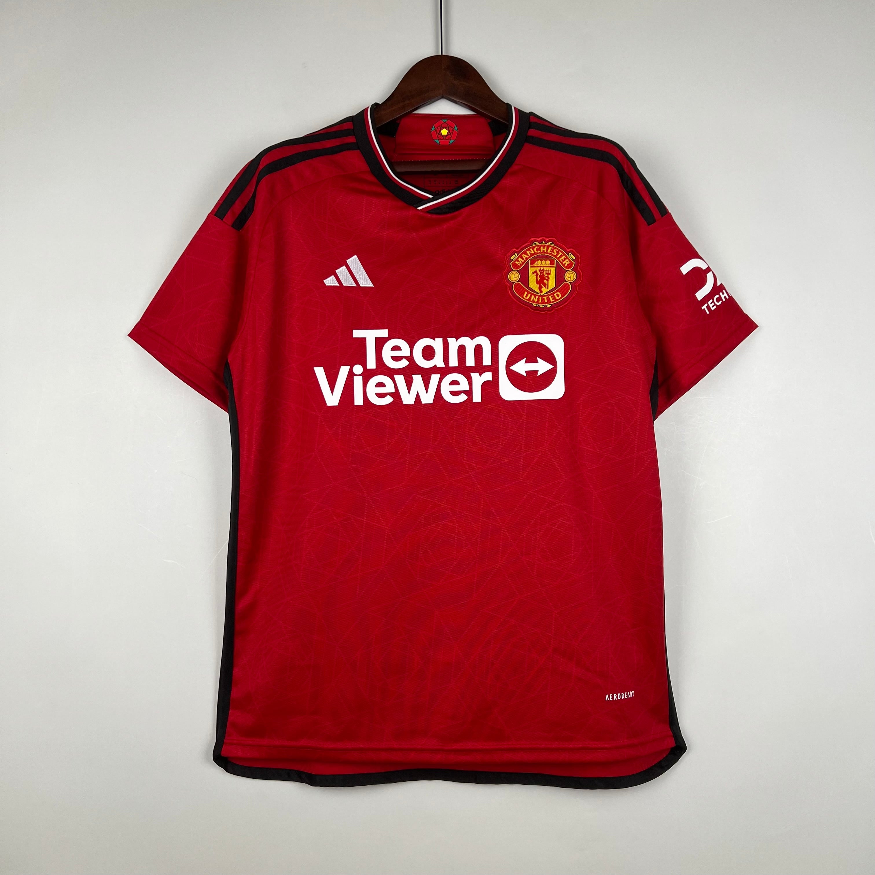 ENTREGA INMEDIATA MANCHESTER UNITED LOCAL 2023 VERSION FAN