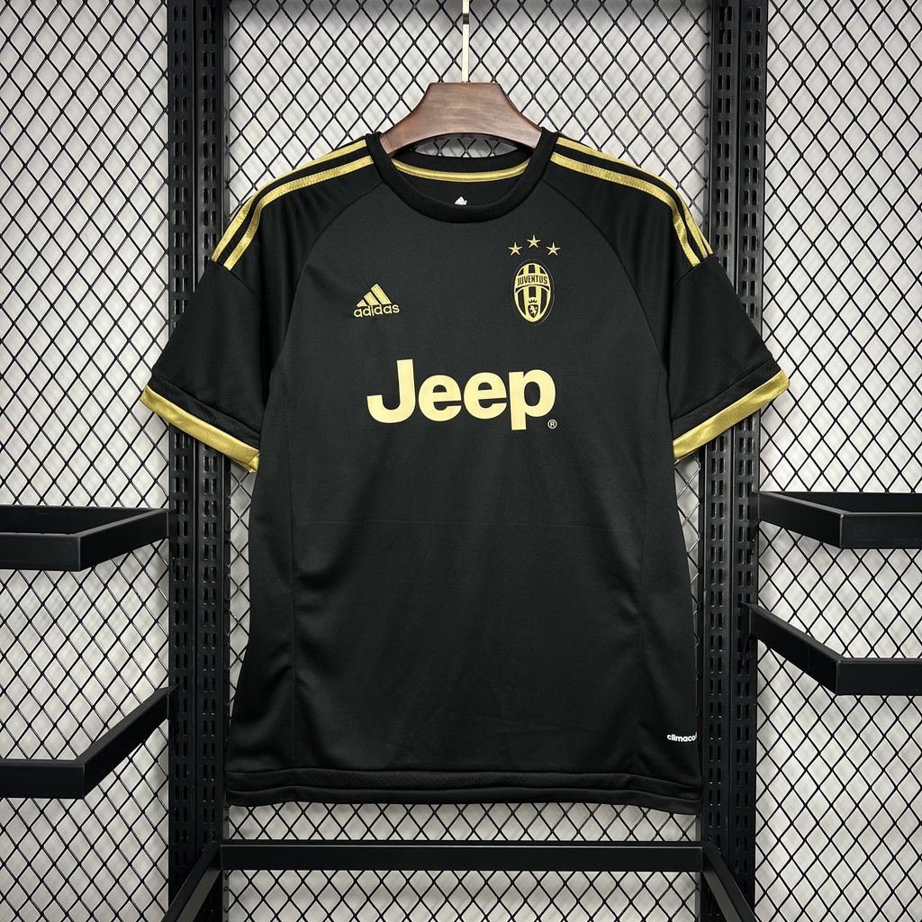 ENTREGA INMEDIATA JUVENTUS TERCERA 2015 VERSIÓN FAN