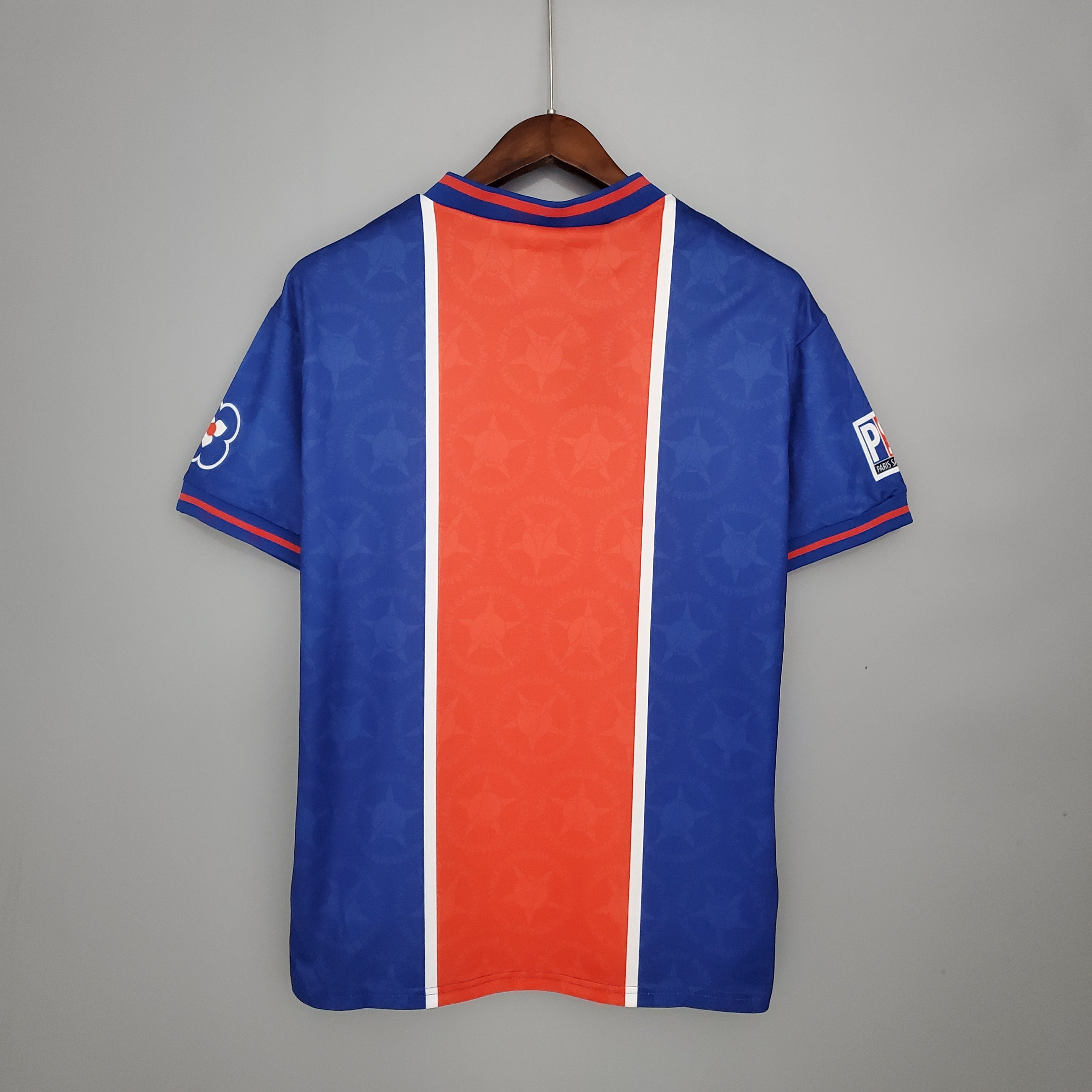 IMMEDIATE DELIVERY PARIS SAINT-GERMAIN HOME 1995-96 RETRO VERSION FAN 