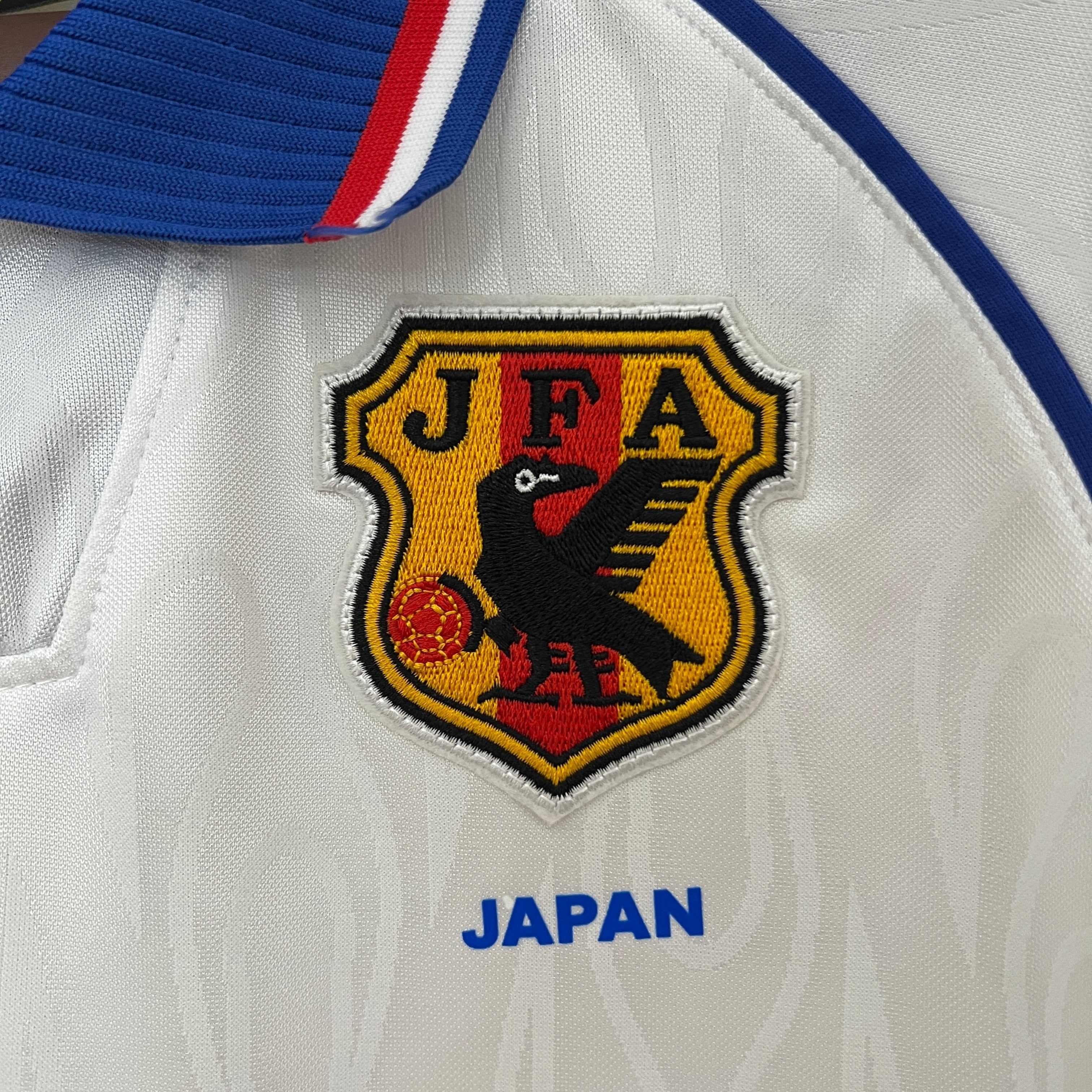 BAJO ENCARGO JAPÓN VISITANTE  RETRO 1998 VERSIÓN FAN