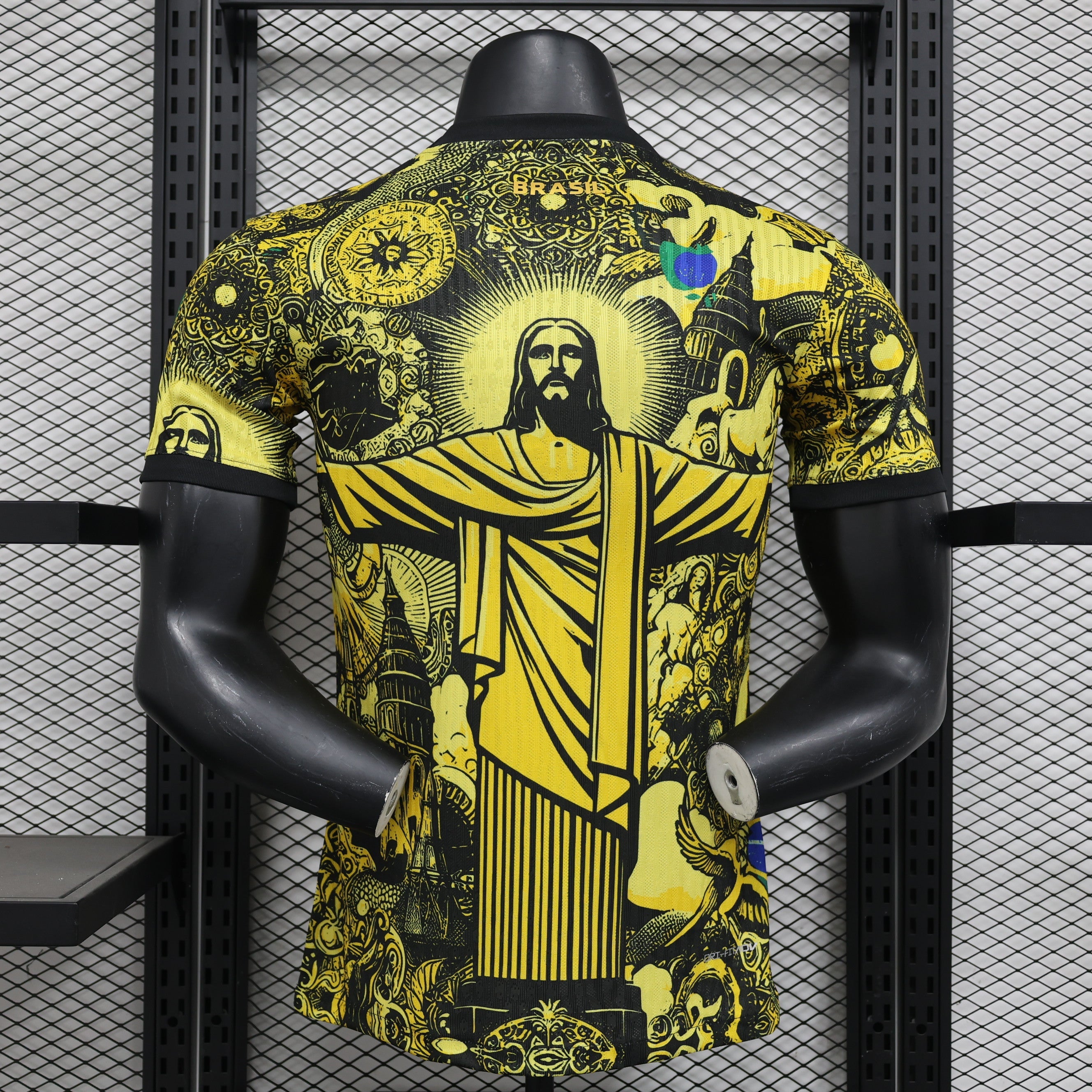 BAJO ENCARGO BRASIL EDICIÓN ESPECIAL "CRISTO REDENTOR AMARILLA" 2024 VERSIÓN JUGADOR