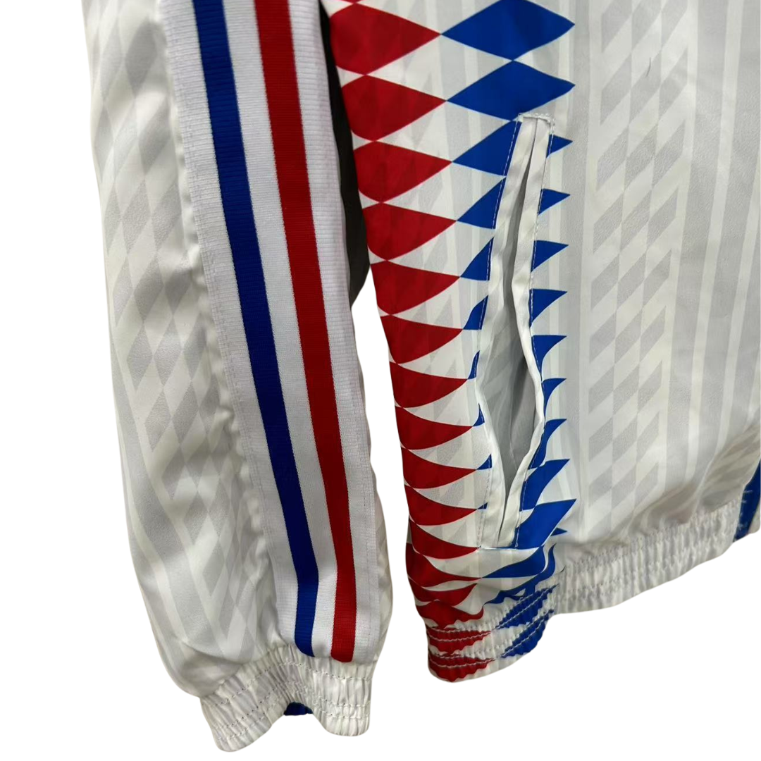 BAJO ENCARGO CHAQUETA FRANCIA ROMPEVIENTOS