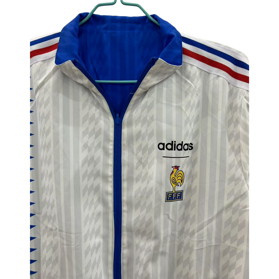 BAJO ENCARGO CHAQUETA FRANCIA ROMPEVIENTOS