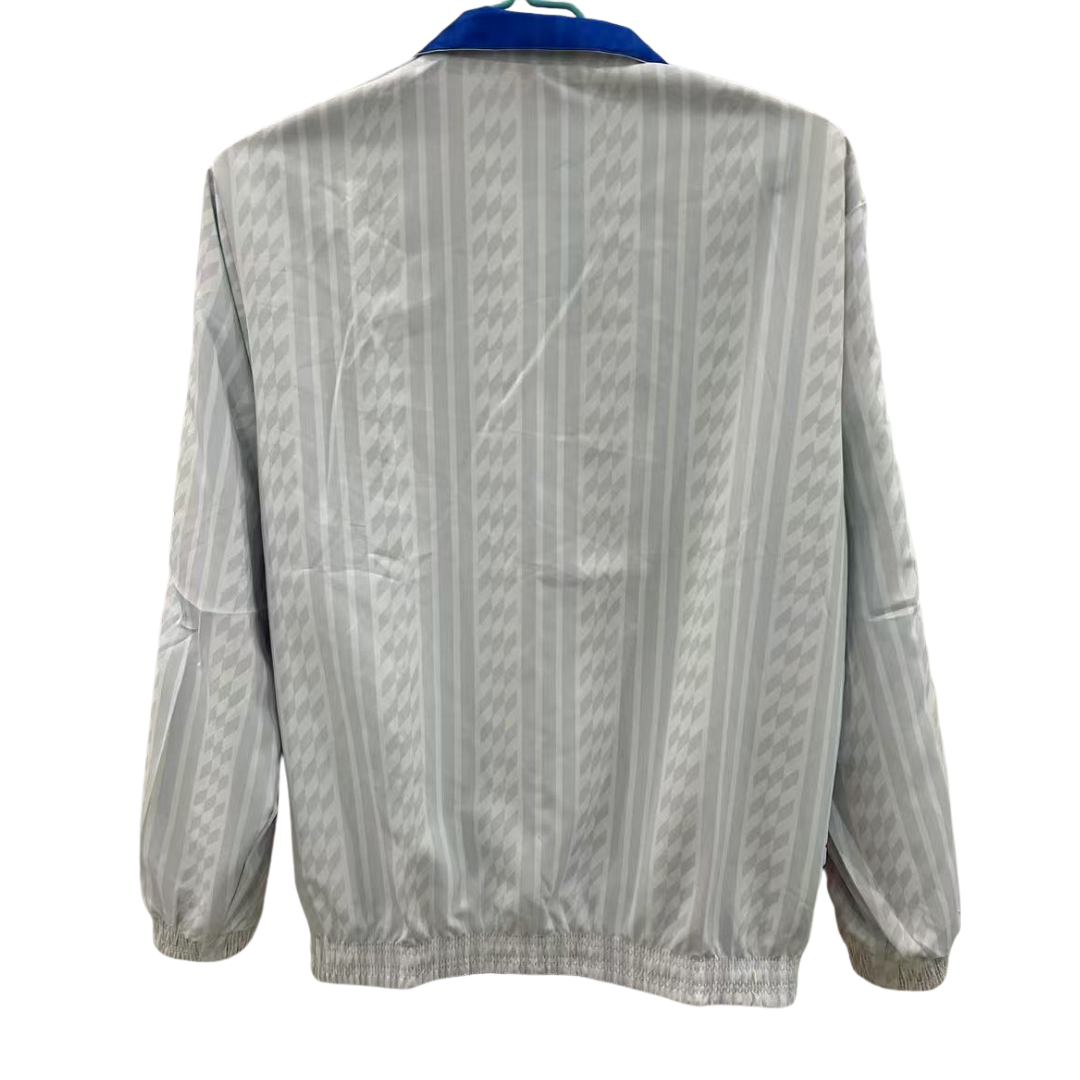 BAJO ENCARGO CHAQUETA FRANCIA ROMPEVIENTOS