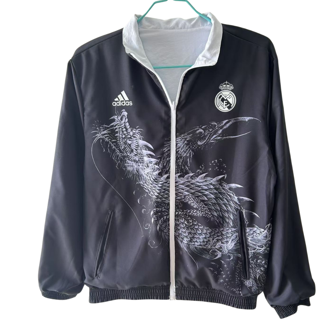BAJO ENCARGO CHAQUETA REAL MADRID ROMPEVIENTOS REVERSIBLE