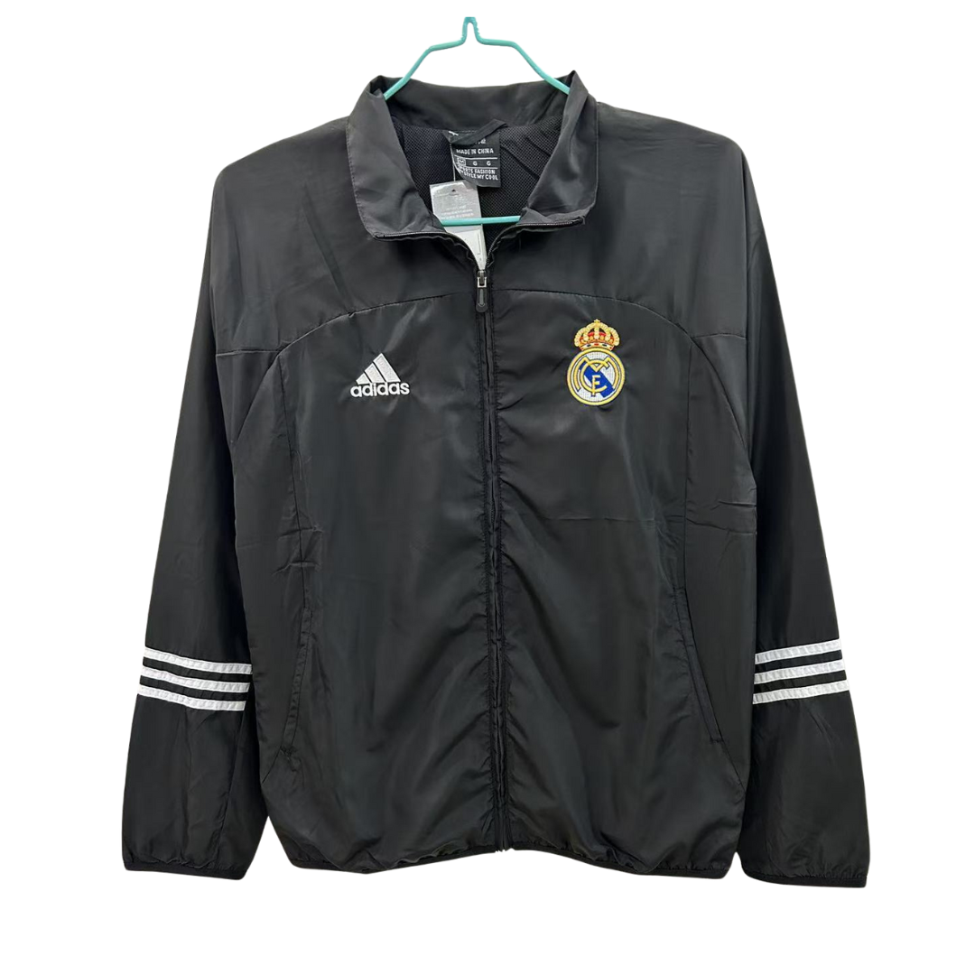 BAJO ENCARGO CHAQUETA REAL MADRID ROMPEVIENTOS