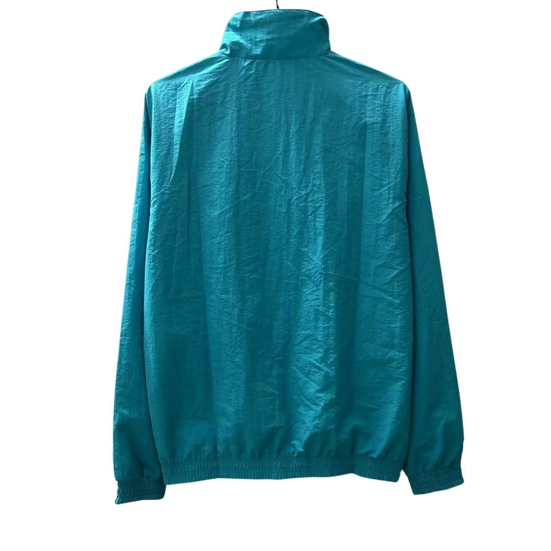 BAJO ENCARGO CHAQUETA BARCELONA ROMPEVIENTOS REVERSIBLE