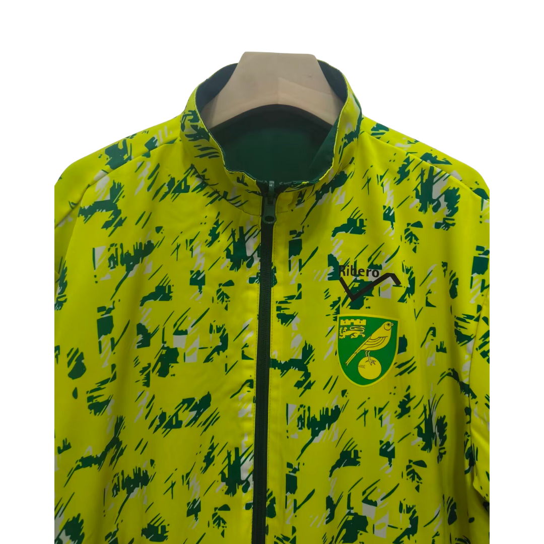 BAJO ENCARGO CHAQUETA NORWICH ROMPEVIENTOS REVERSIBLE