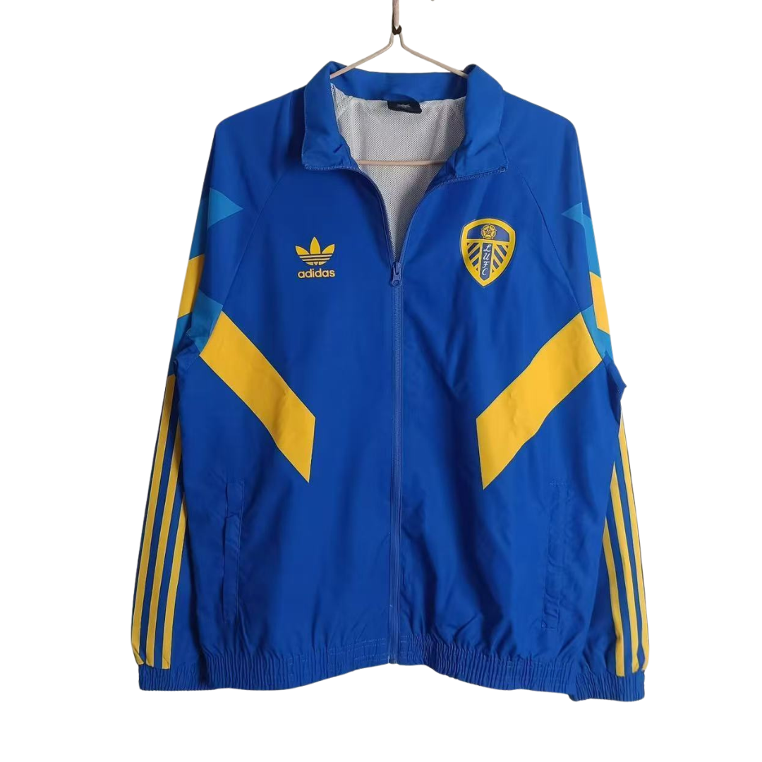 BAJO ENCARGO CHAQUETA LEEDS UNITED ROMPEVIENTOS