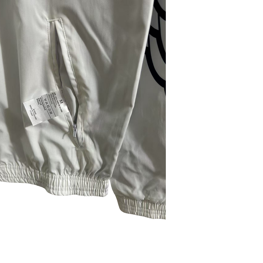 BAJO ENCARGO CHAQUETA PARIS ROMPEVIENTOS