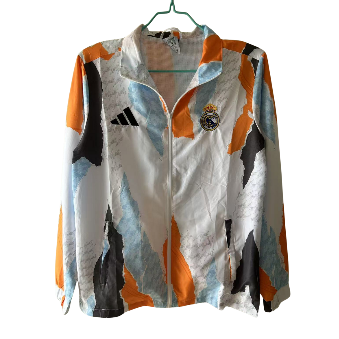 BAJO ENCARGO CHAQUETA REAL MADRID ROMPEVIENTOS