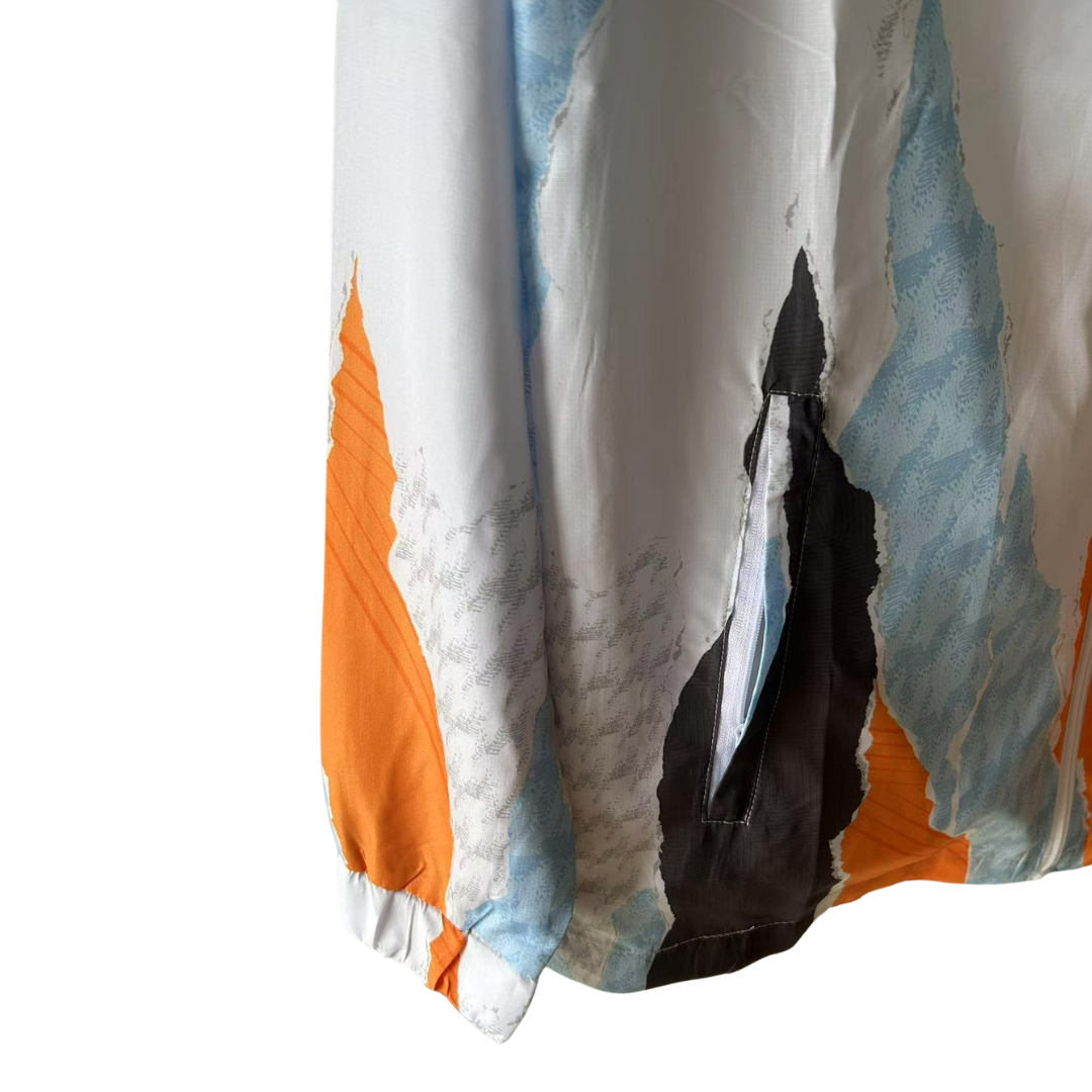 BAJO ENCARGO CHAQUETA REAL MADRID ROMPEVIENTOS