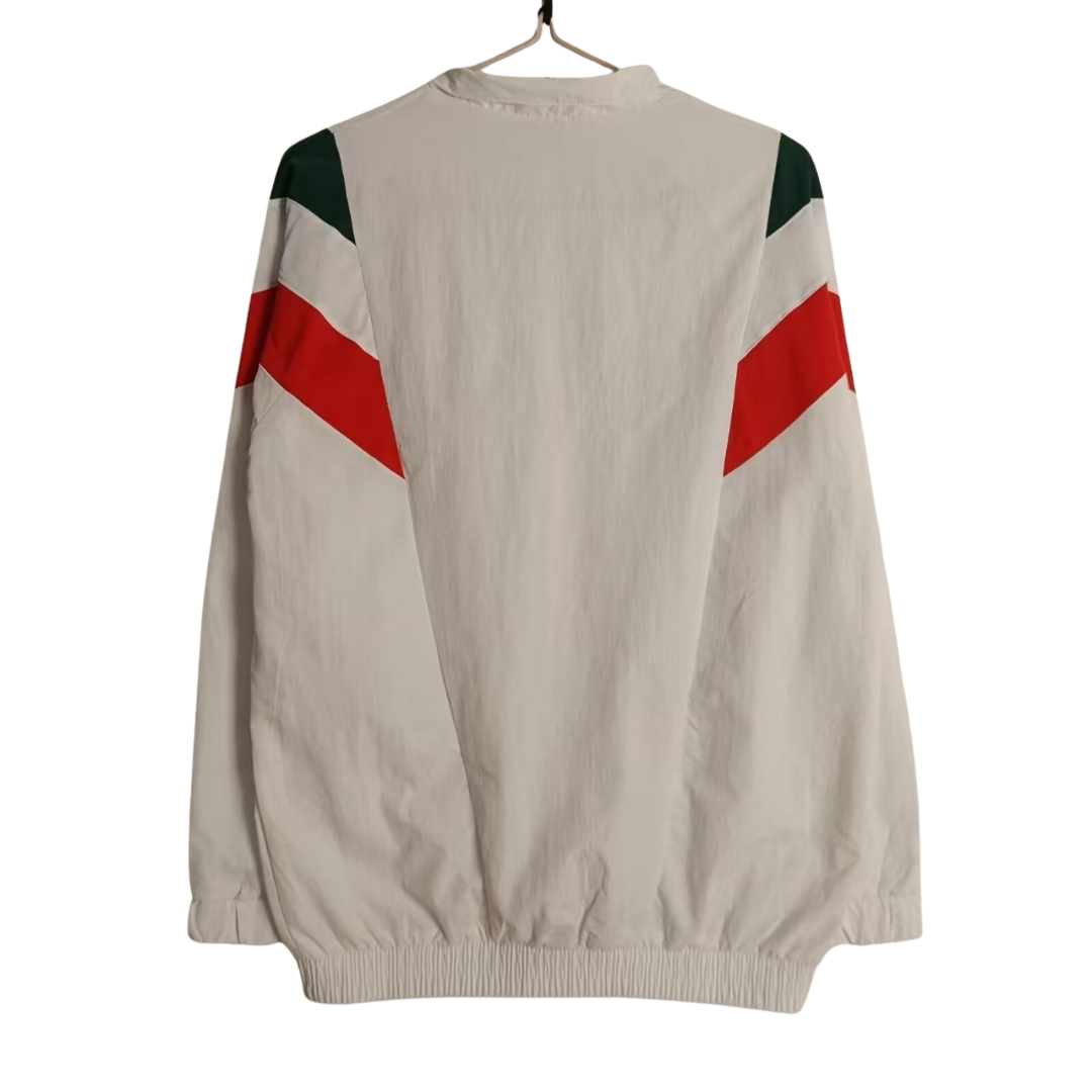 BAJO ENCARGO CHAQUETA ITALIA ROMPEVIENTOS