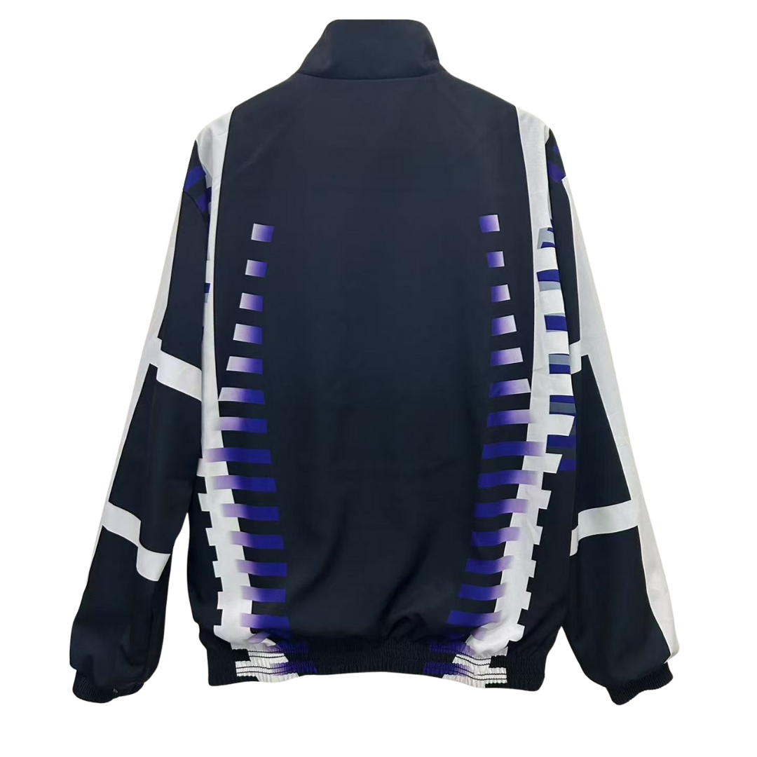 BAJO ENCARGO CHAQUETA REAL MADRID ROMPEVIENTOS REVERSIBLE