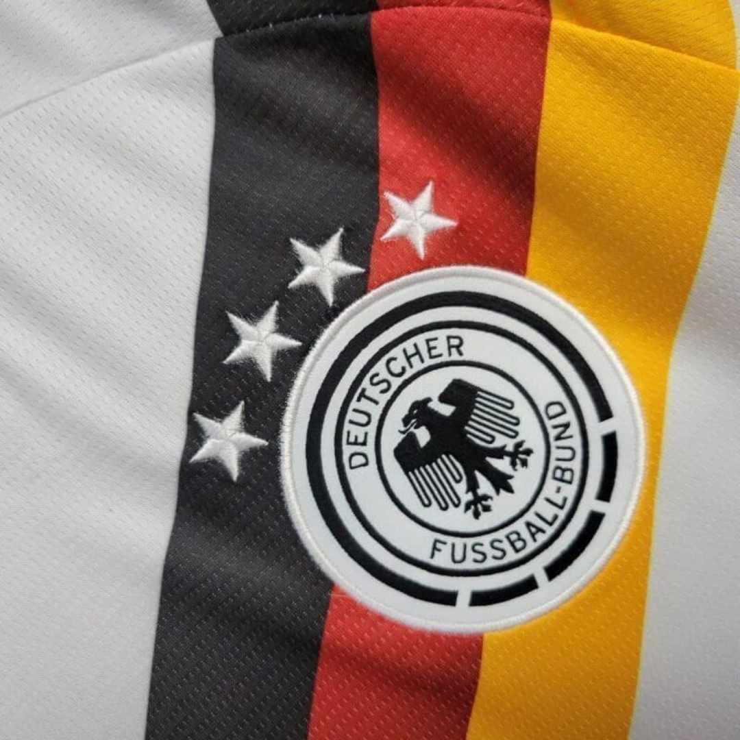 BAJO ENCARGO ALEMANIA LOCAL 2026 VERSION FAN