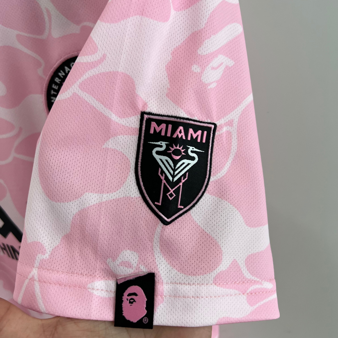 BAJO ENCARGO  INTER MIAMI X BAPE VERSION FAN