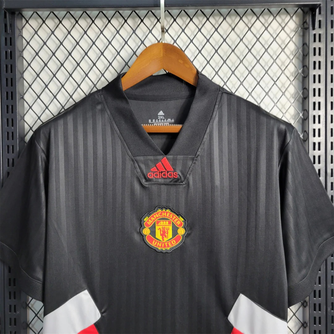 BAJO ENCARGO MANCHESTER UNITED EDICION ESPECIAL RETRO VERSION FAN