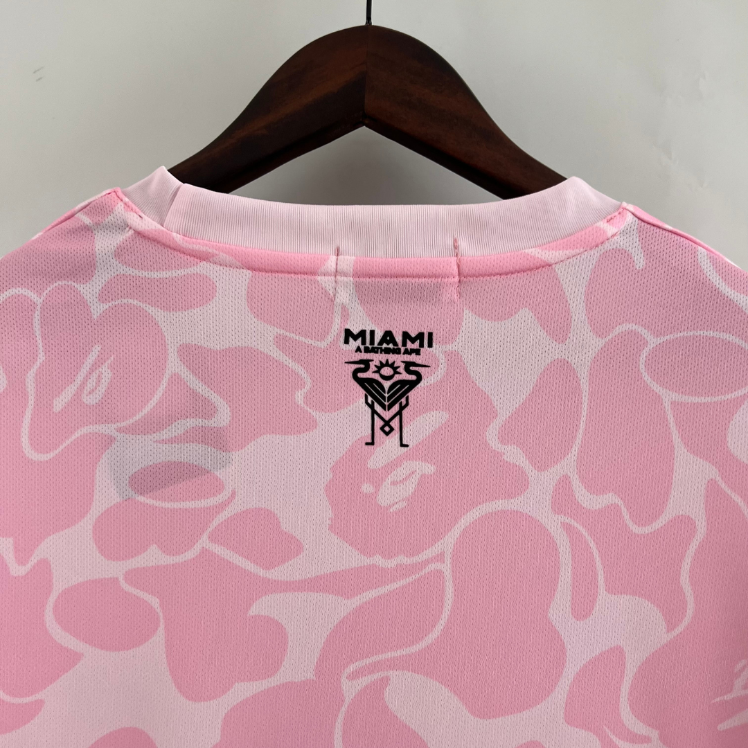 BAJO ENCARGO  INTER MIAMI X BAPE VERSION FAN