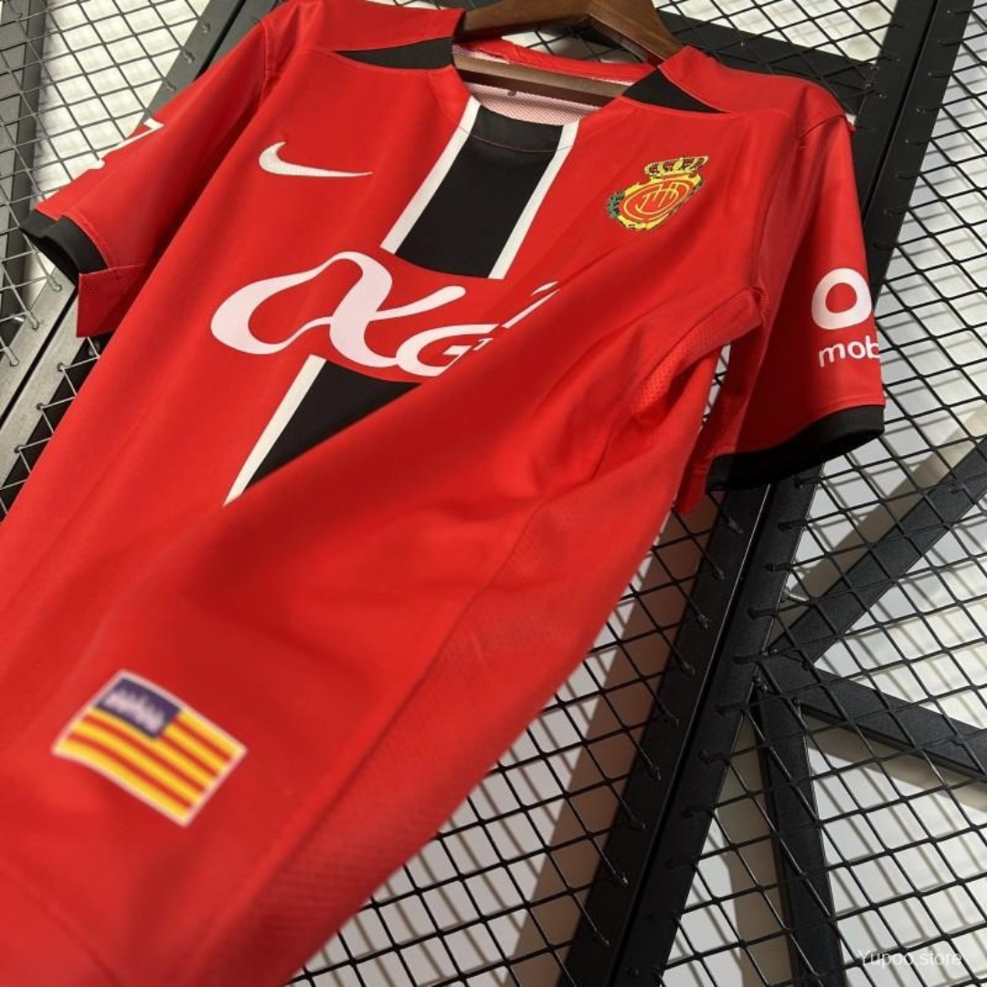 BAJO ENCARGO RCD MALLORCA LOCAL 2025 VERSION FAN