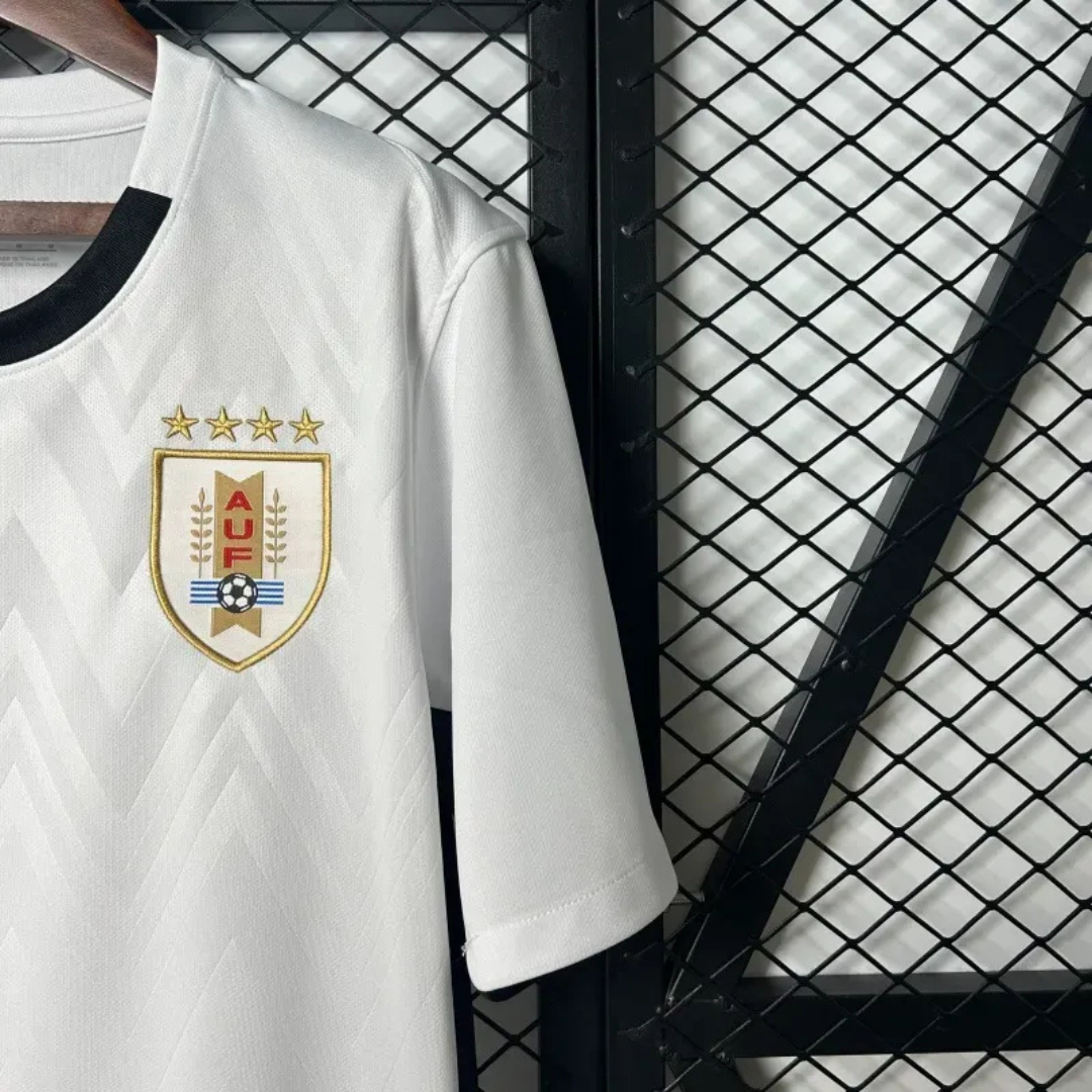 ON REQUEST URUGUAY VISITS 2025 FAN VERSION 