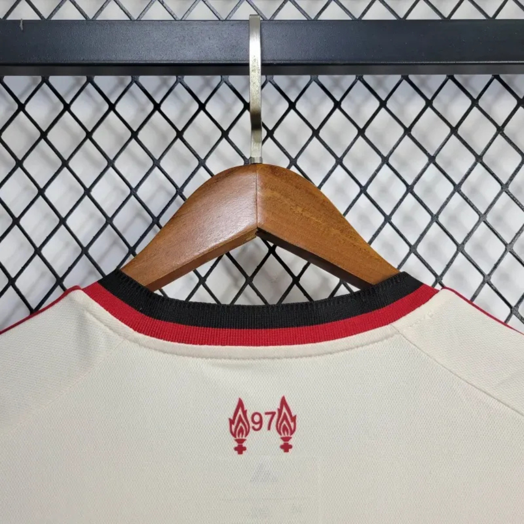 ON COMMISSION LIVERPOOL VISITS 2025 FAN VERSION 