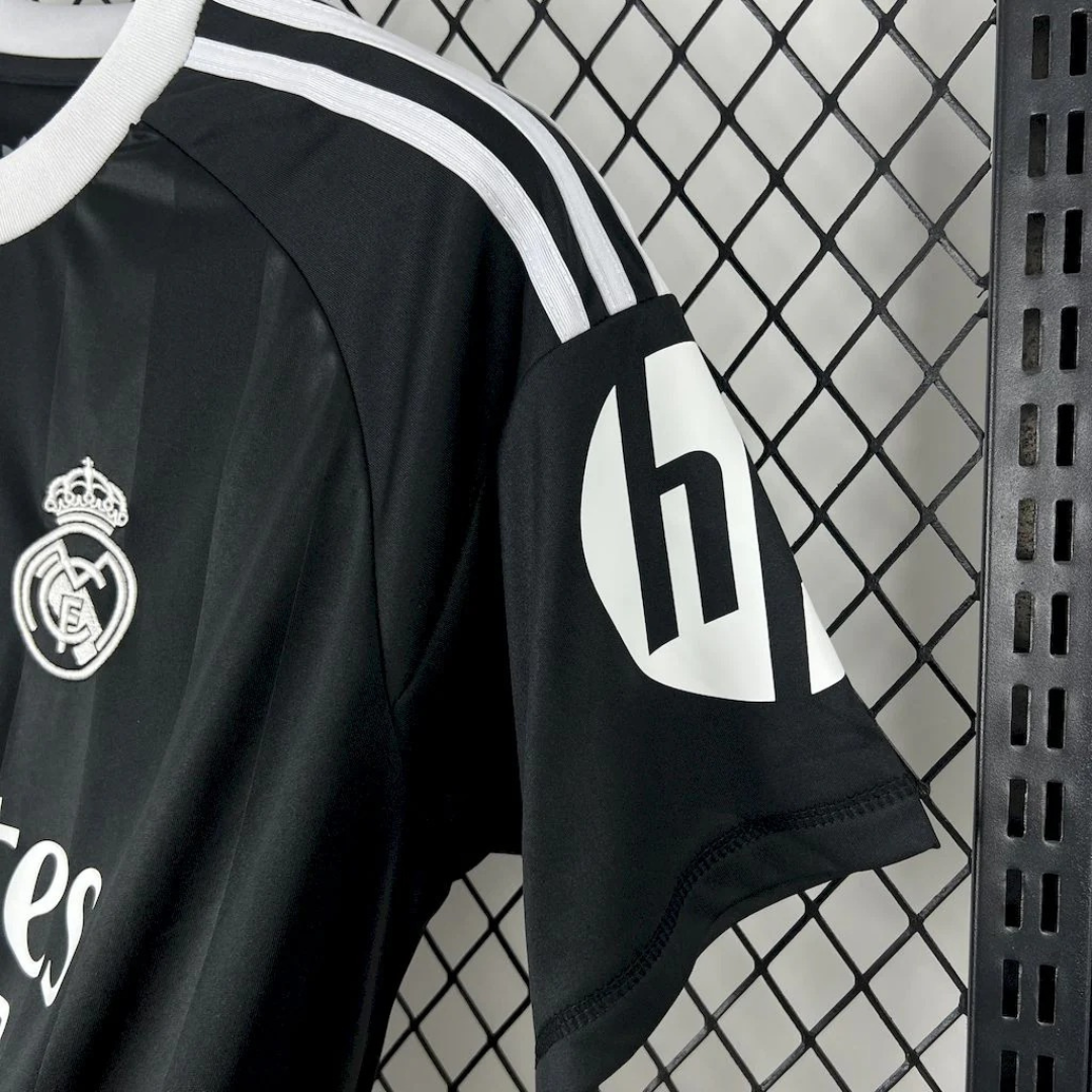 BAJO ENCARGO REAL MADRID VERSION ESPECIAL ENTRENAMIENTO VERSION FAN