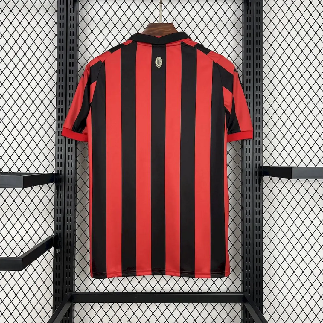 BAJO ENCARGO AC MILAN 125TH RED EDICION ESPECIAL VERSIÓN FAN