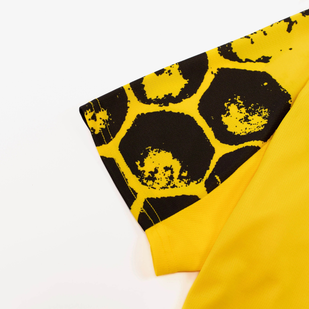 ENTREGA INMEDIATA BORUSSIA DORTMUND X KIDSUPER VERSION FAN