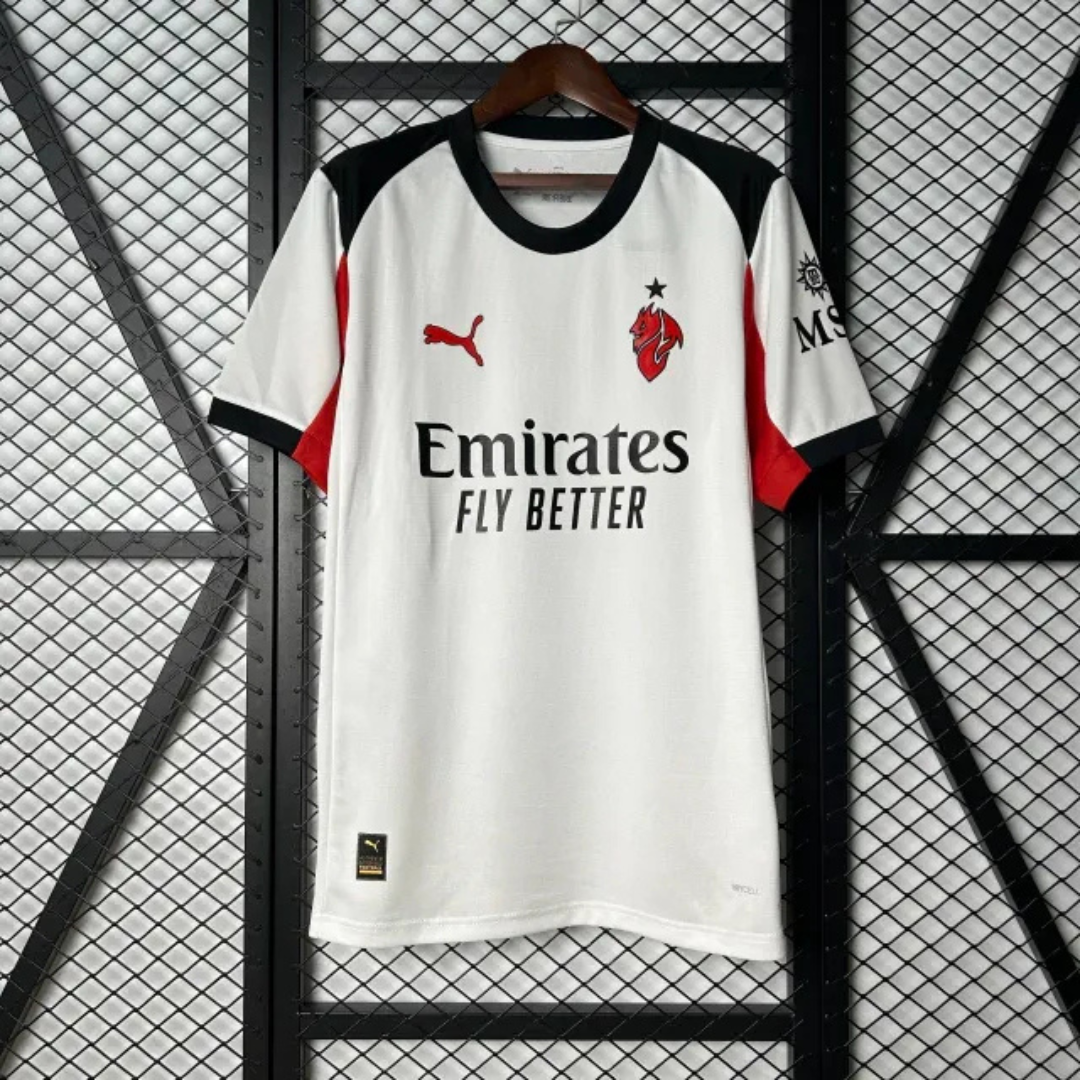 ENTREGA INMEDIATA AC MILAN VISITA 2025 VERSION FAN