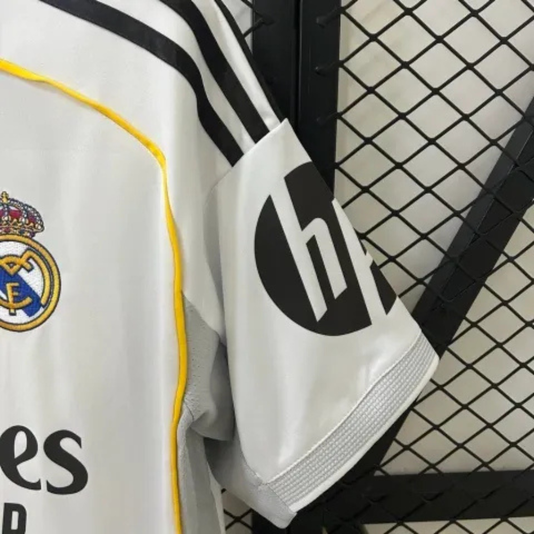 BAJO ENCARGO REAL MADRID LOCAL 2025 VERSION FAN