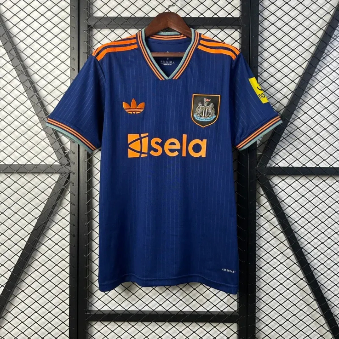 BAJO ENCARGO  NEWCASTLE TERCERA 2025 VERSION FAN