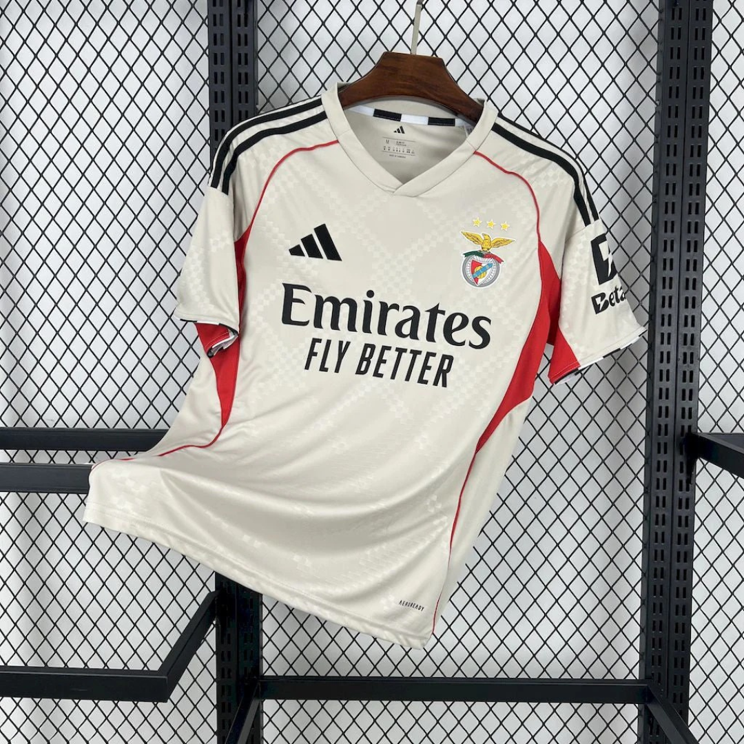 BAJO ENCARGO BENFICA VISITA 2025 VERSION FAN