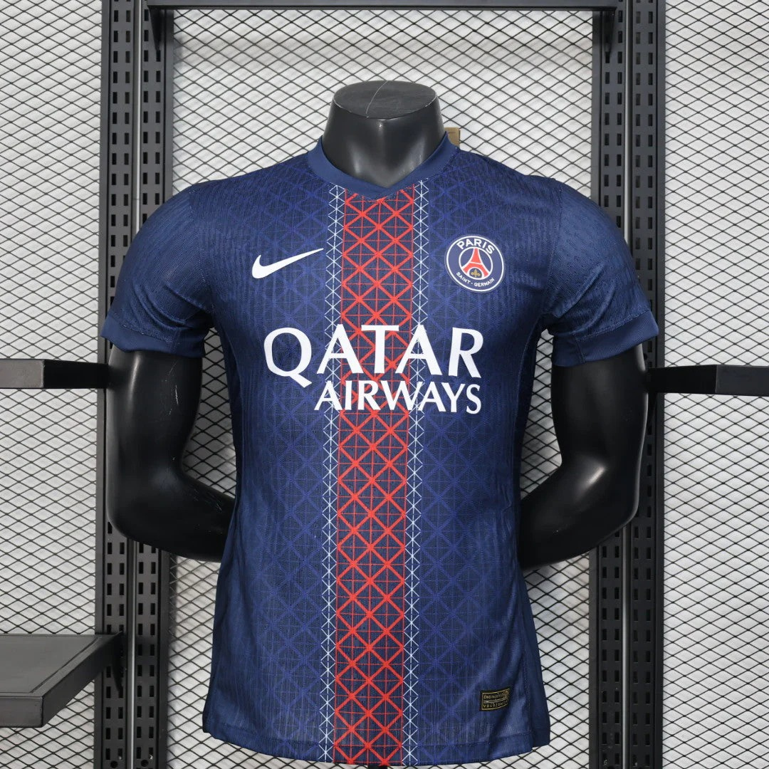 BAJO ENCARGO PARIS SAINT-GERMAIN LOCAL 2025 VERSION JUGADOR