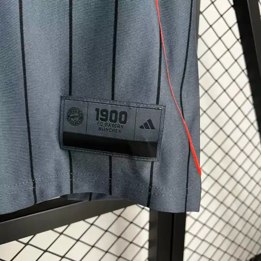 ENTREGA INMEDIATA BAYERN MUNICH EDICION ESPECIAL BEISBOL VERSION FAN