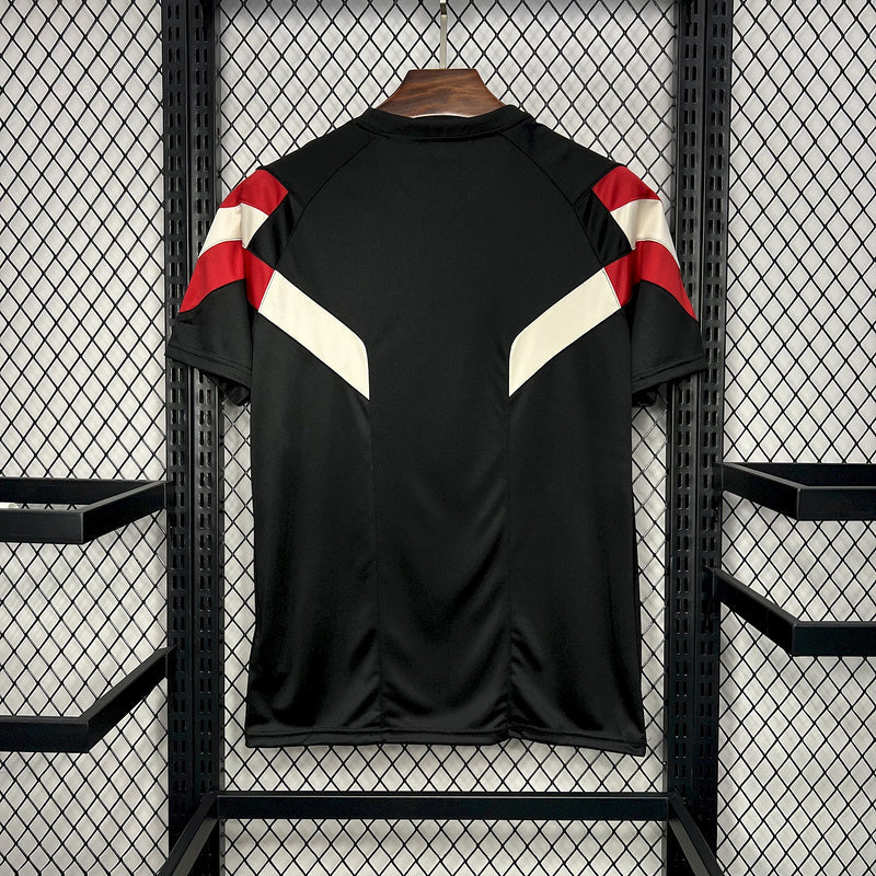 BAJO ENCARGO MANCHESTER UNITED CAMISETA PRE-MATCH 2024-2025