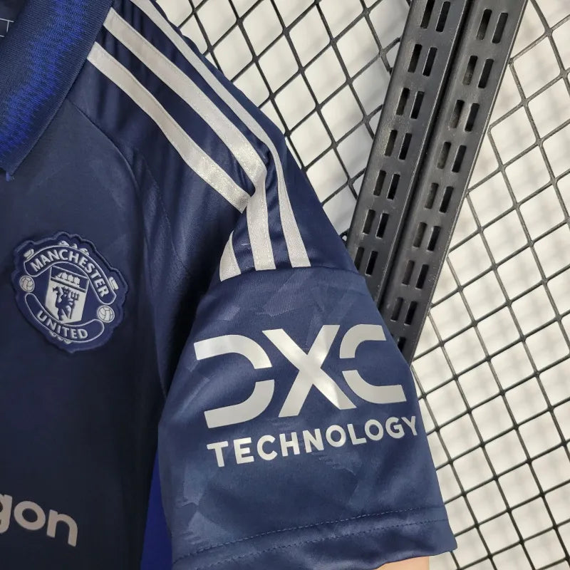 ENTREGA INMEDIATA MANCHESTER UNITED VISITA 2024/25 VERSION FAN