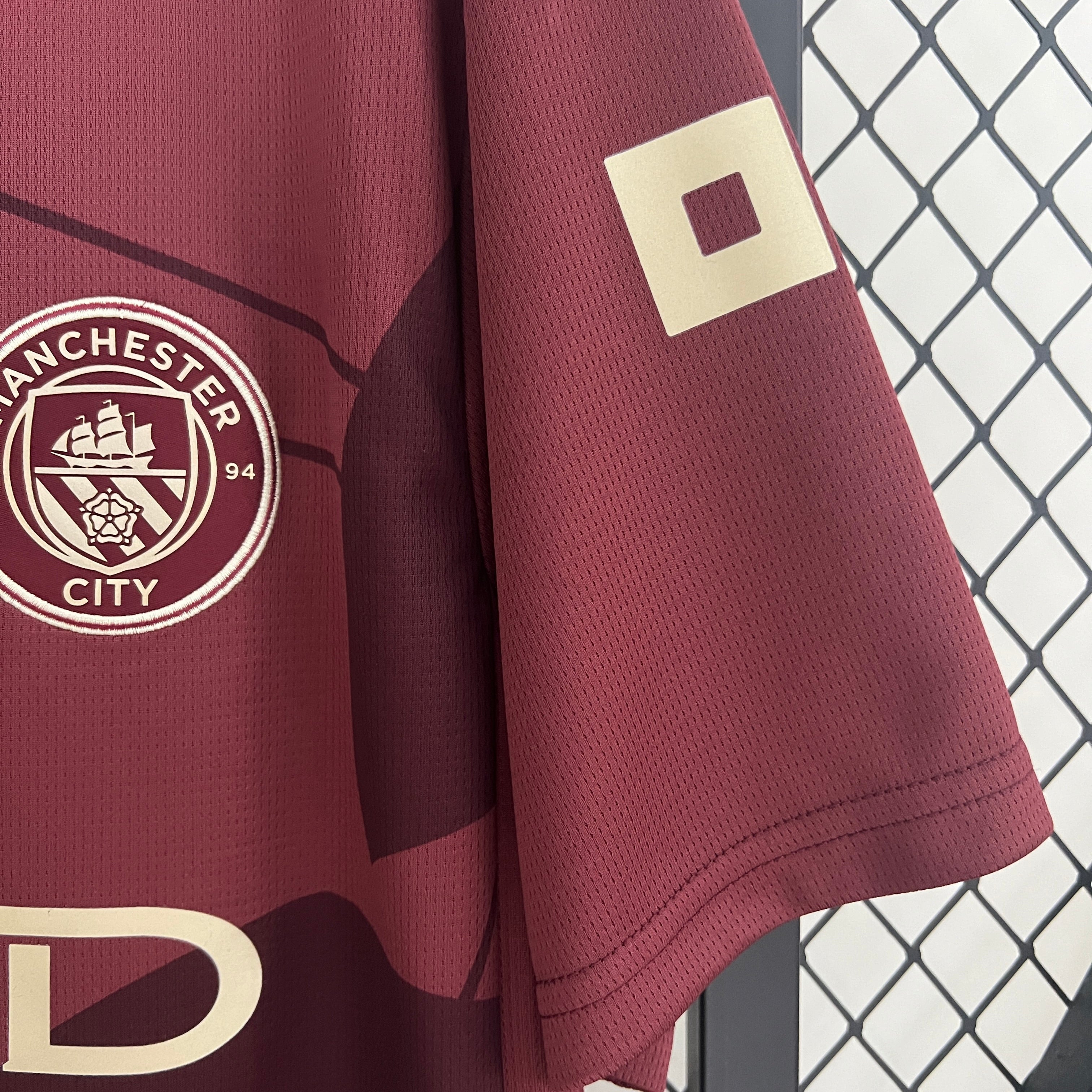 ENTREGA INMEDIATA MANCHESTER CITY TERCERA 2024 VERSION FAN